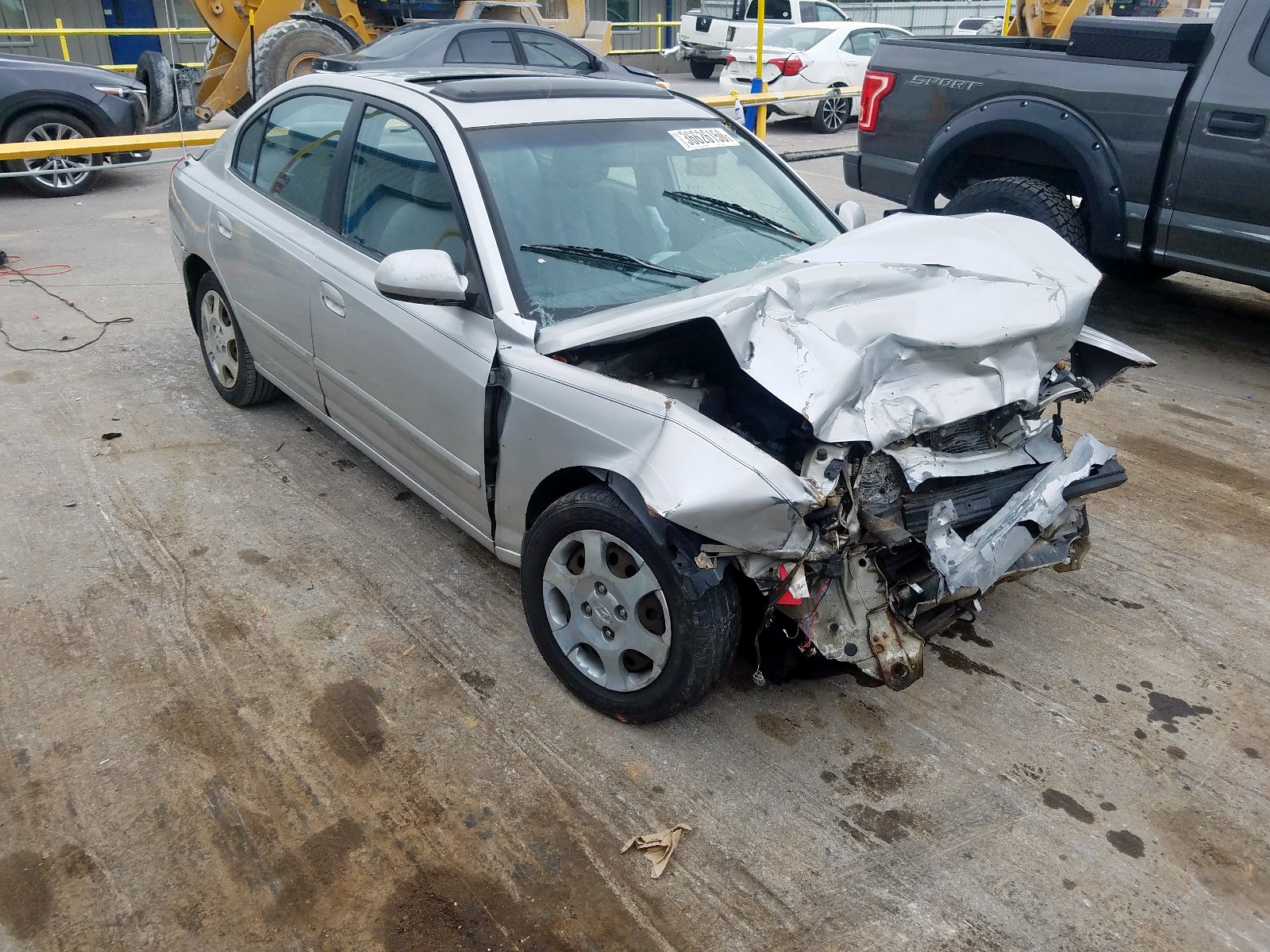 Photo 11 from auction – 2002 HYUNDAI ELANTRA GL with VIN KMHDN45D42U446147