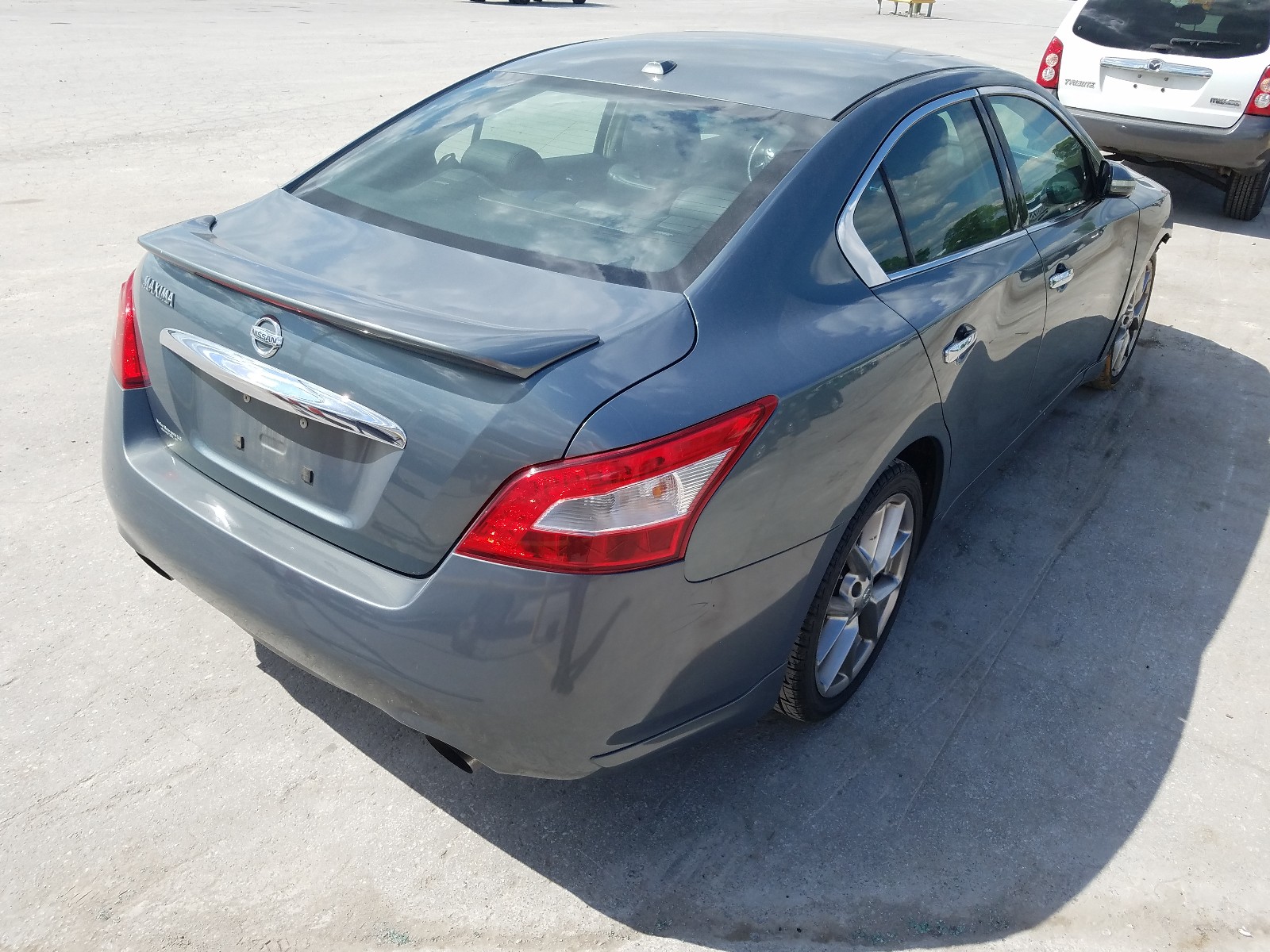 Photo 4 from auction – 2010 NISSAN MAXIMA S with VIN 1N4AA5APXAC834499