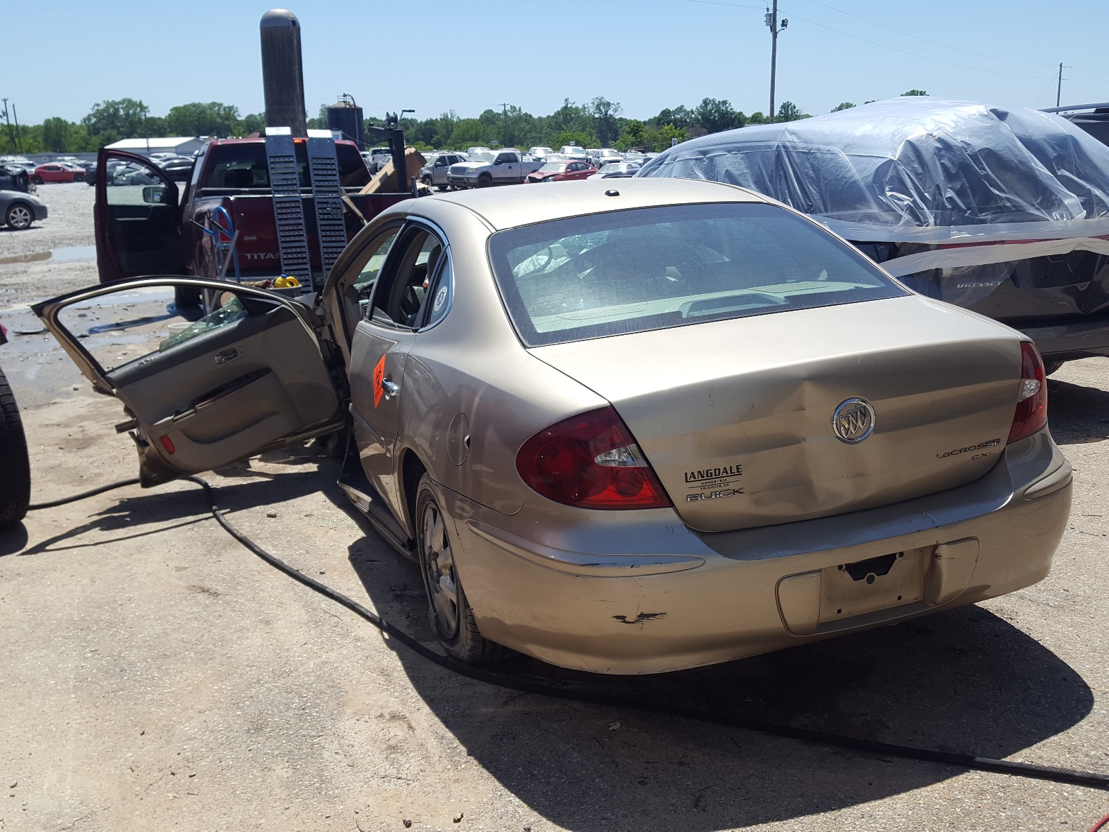Photo 3 from auction – 2005 BUICK LACROSSE C with VIN 2G4WD532351303600