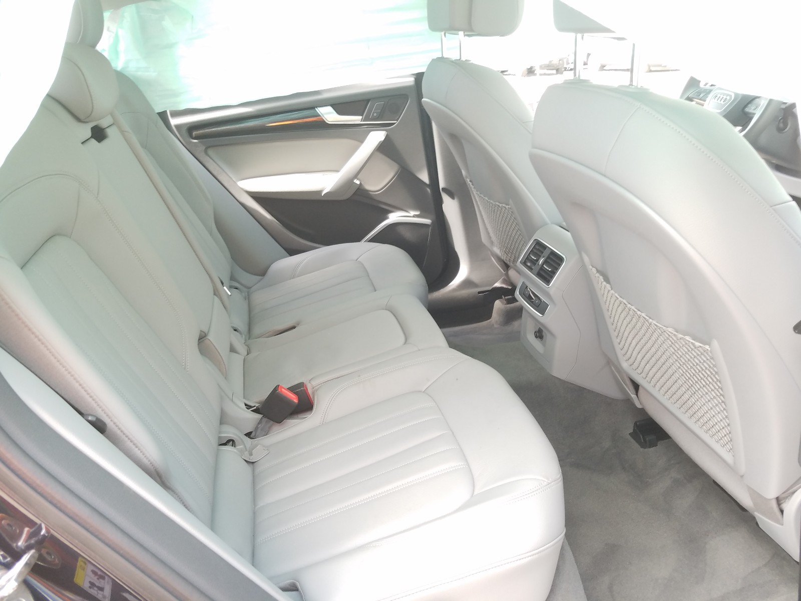 Photo 6 from auction – 2019 AUDI Q5 PREMIUM with VIN WA1ANAFY4K2065704