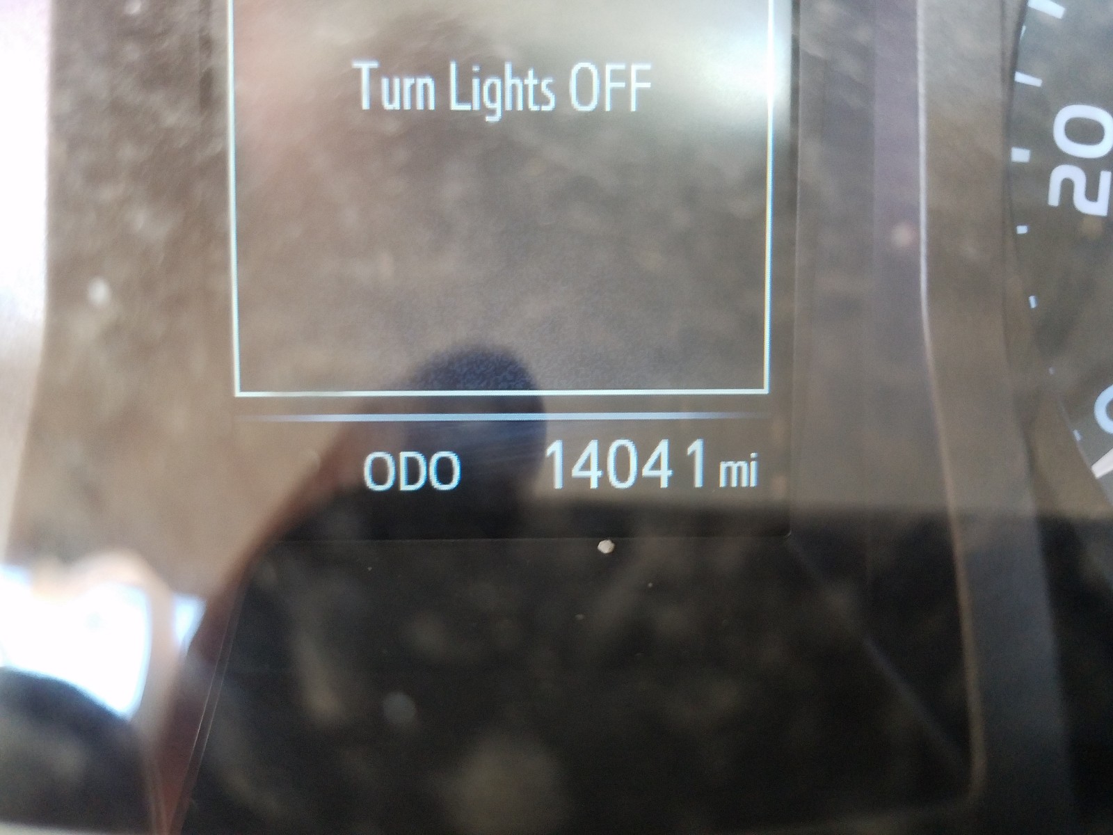Photo 8 from auction – 2017 TOYOTA TACOMA DOU with VIN 3TMCZ5AN7HM102799