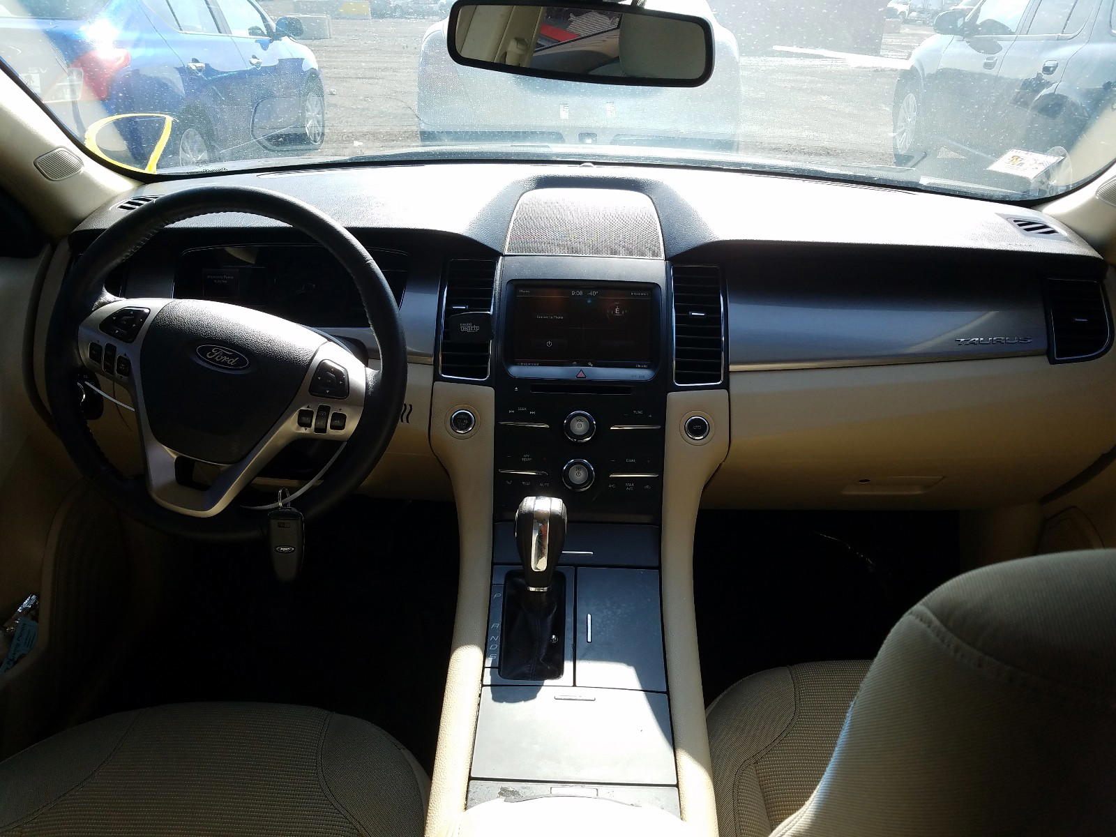 Photo 9 from auction – 2015 FORD TAURUS SEL with VIN 1FAHP2E89FG163969