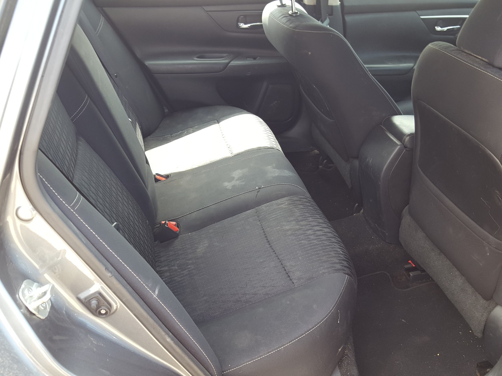 Photo 6 from auction – 2018 NISSAN ALTIMA 2.5 with VIN 1N4AL3AP3JC116159