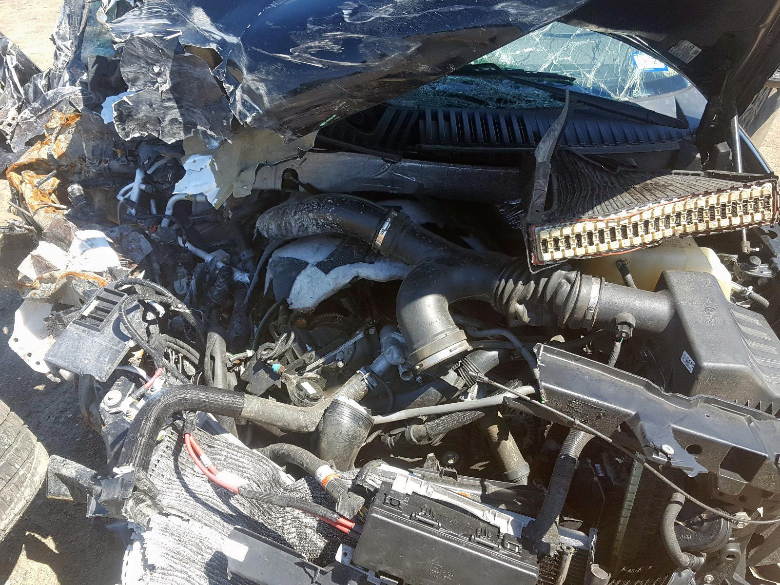 Photo 7 from auction – 2016 FORD EXPEDITION with VIN 1FMJU1KT2GEF08307