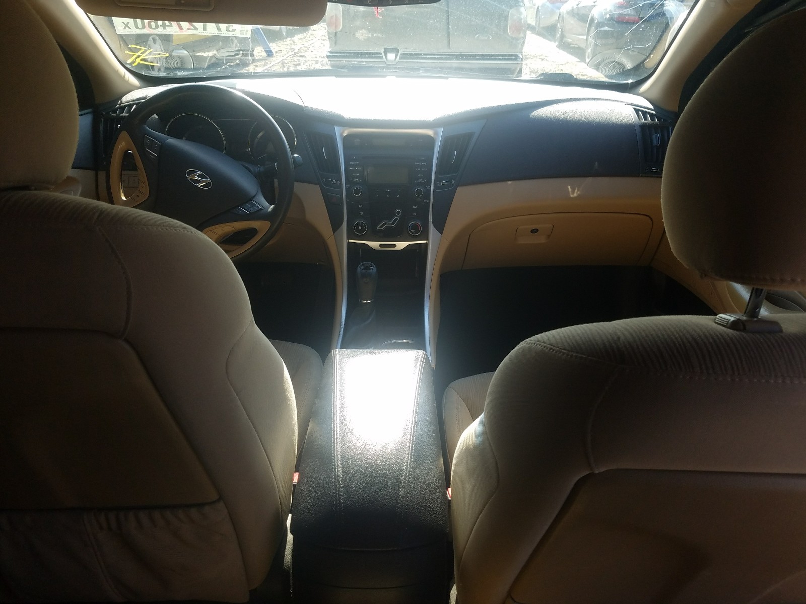 Photo 9 from auction – 2013 HYUNDAI SONATA GLS with VIN 5NPEB4AC6DH636916