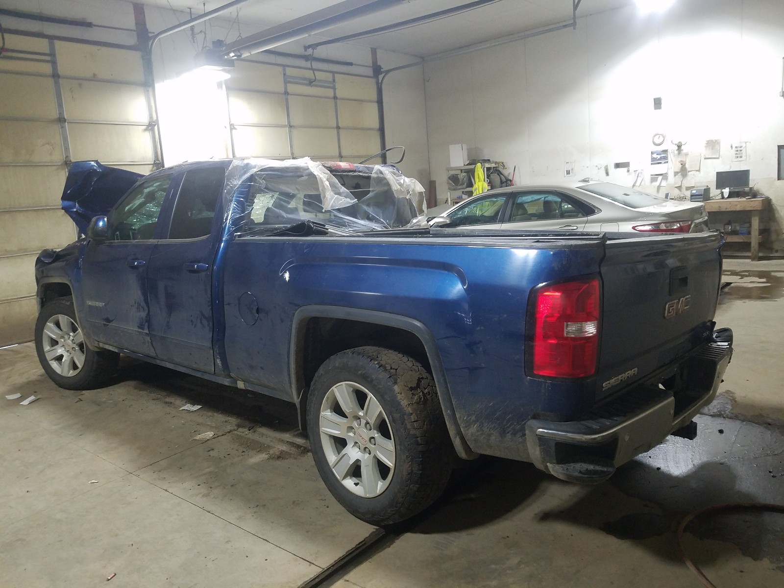 Photo 3 from auction – 2016 GMC SIERRA K15 with VIN 1GTV2MEC2GZ304611