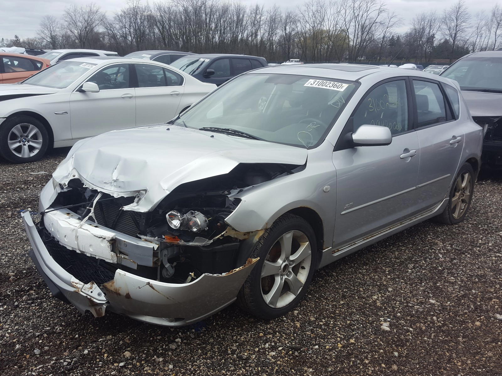 Photo 2 from auction – 2005 MAZDA 3 HATCHBAC with VIN JM1BK343851238656