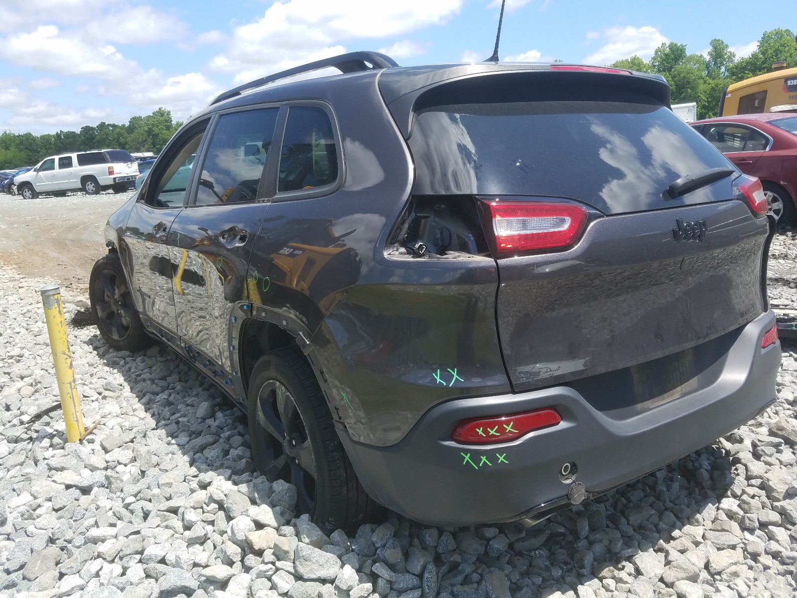 Photo 3 from auction – 2018 JEEP CHEROKEE L with VIN 1C4PJLCB4JD551648
