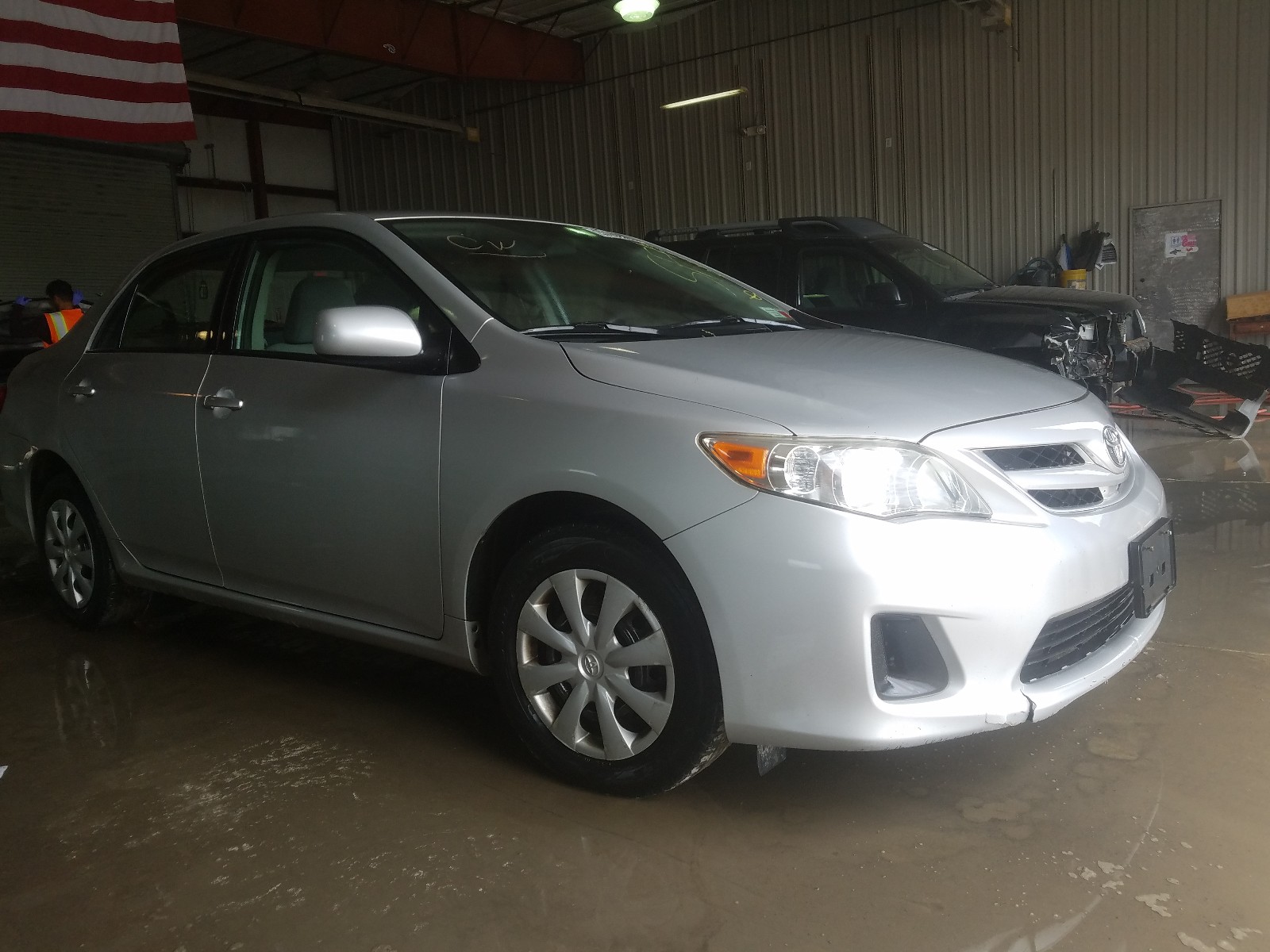 صورة رقم 1 من المزاد - 2011 TOYOTA COROLLA BA مع VIN JTDBU4EE2B9151736