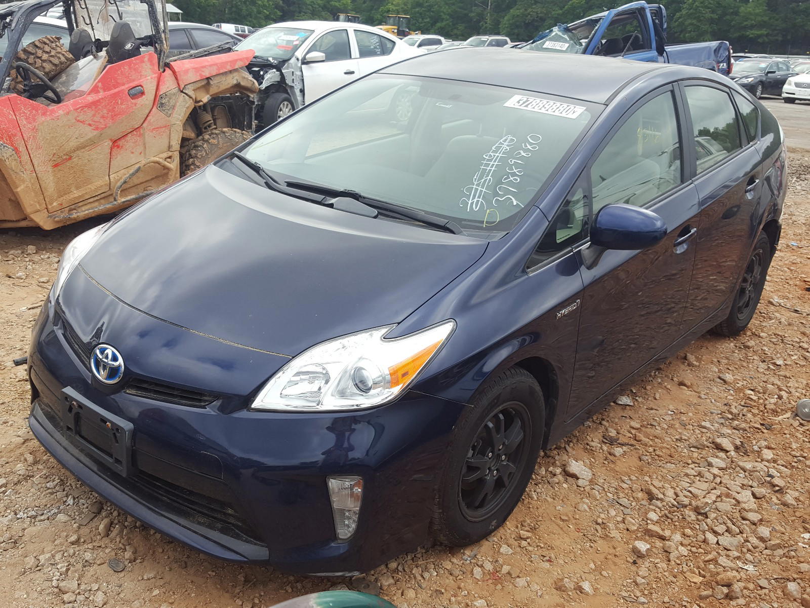 Photo 2 from auction – 2014 TOYOTA PRIUS with VIN JTDKN3DU3E0367443