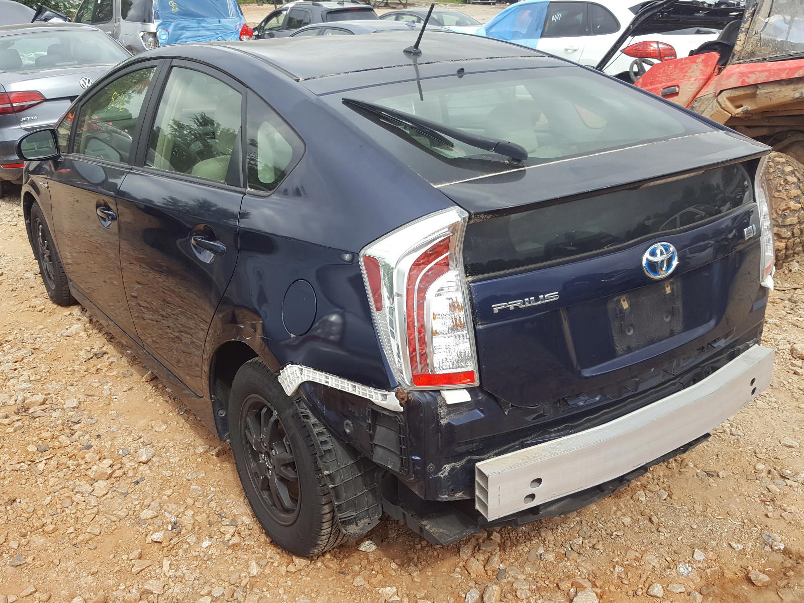 Photo 3 from auction – 2014 TOYOTA PRIUS with VIN JTDKN3DU3E0367443