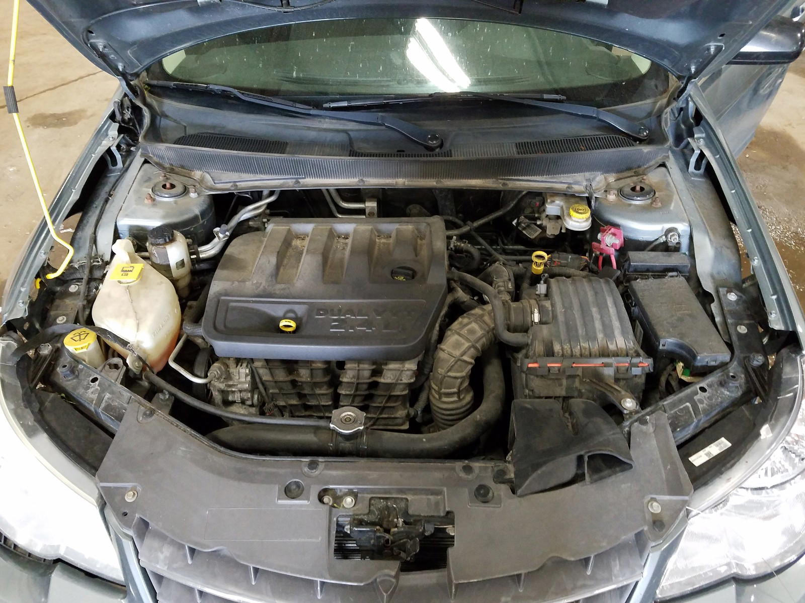 Photo 7 from auction – 2010 CHRYSLER SEBRING TO with VIN 1C3CC4FB5AN207190