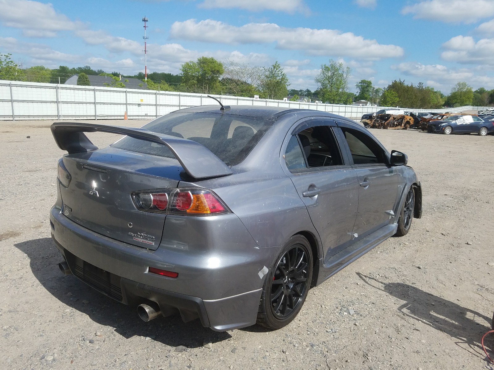 Photo 4 from auction – 2015 MITSUBISHI LANCER EVO with VIN JA32W7FV2FU027882