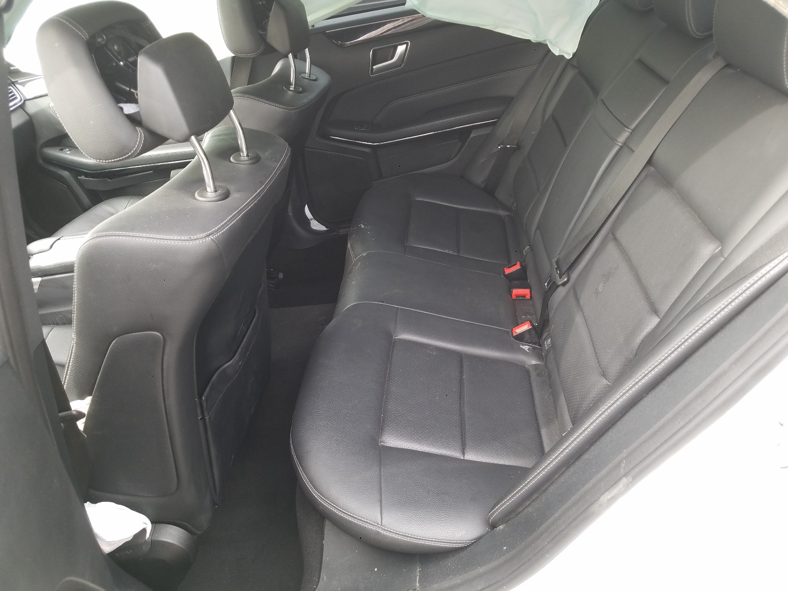 Photo 6 from auction – 2016 MERCEDES-BENZ E350 4MAT with VIN WDDHF8JB5GB232226