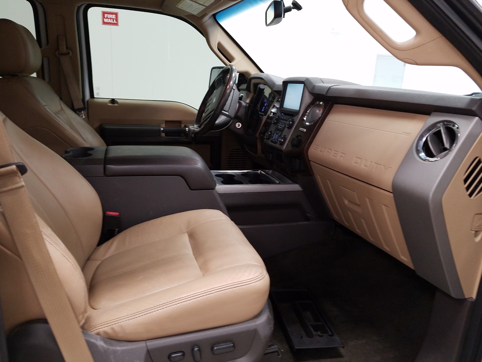 Photo 5 from auction – 2015 FORD F250 SUPER with VIN 1FT7W2BT6FEB68253