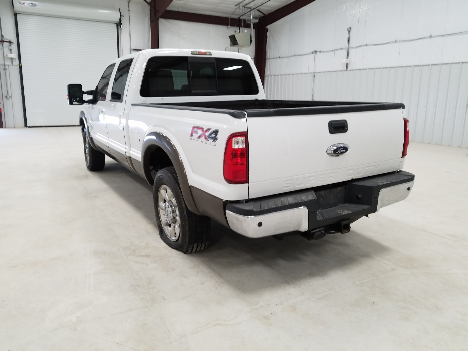 Photo 3 from auction – 2015 FORD F250 SUPER with VIN 1FT7W2BT6FEB68253