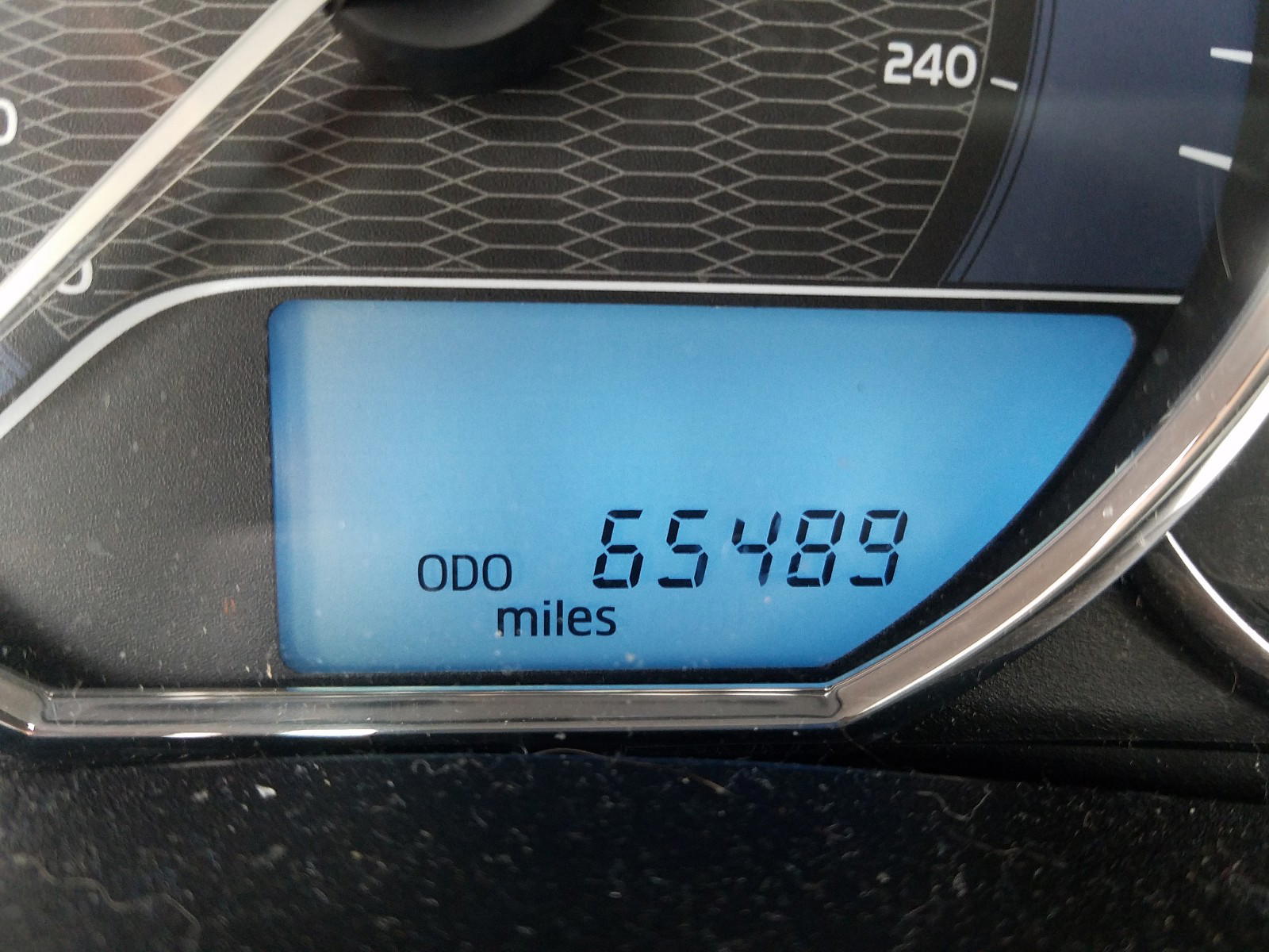 Photo 8 from auction – 2015 TOYOTA COROLLA L with VIN 2T1BURHE8FC464458