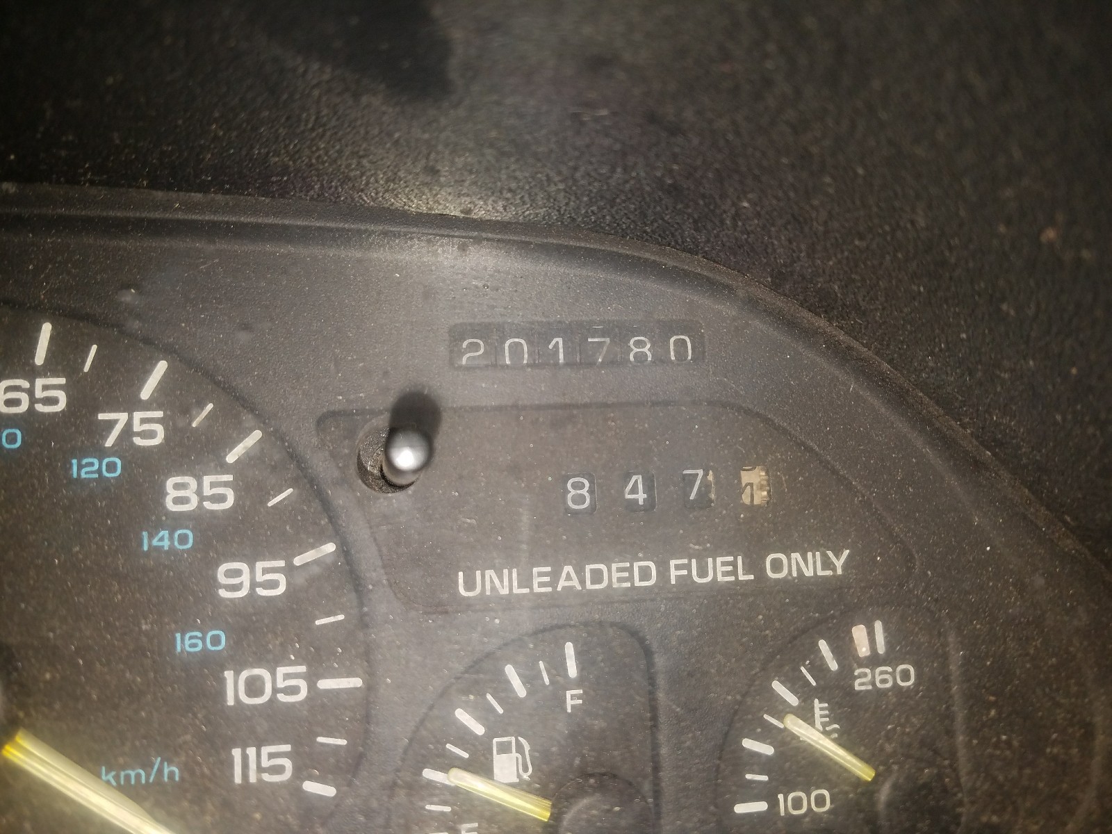 Photo 8 from auction – 1993 CHEVROLET CAMARO with VIN 2G1FP22S5P2115792