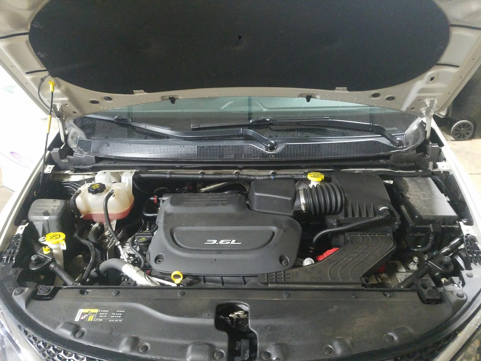 Photo 7 from auction – 2017 CHRYSLER PACIFICA T with VIN 2C4RC1EG5HR559555