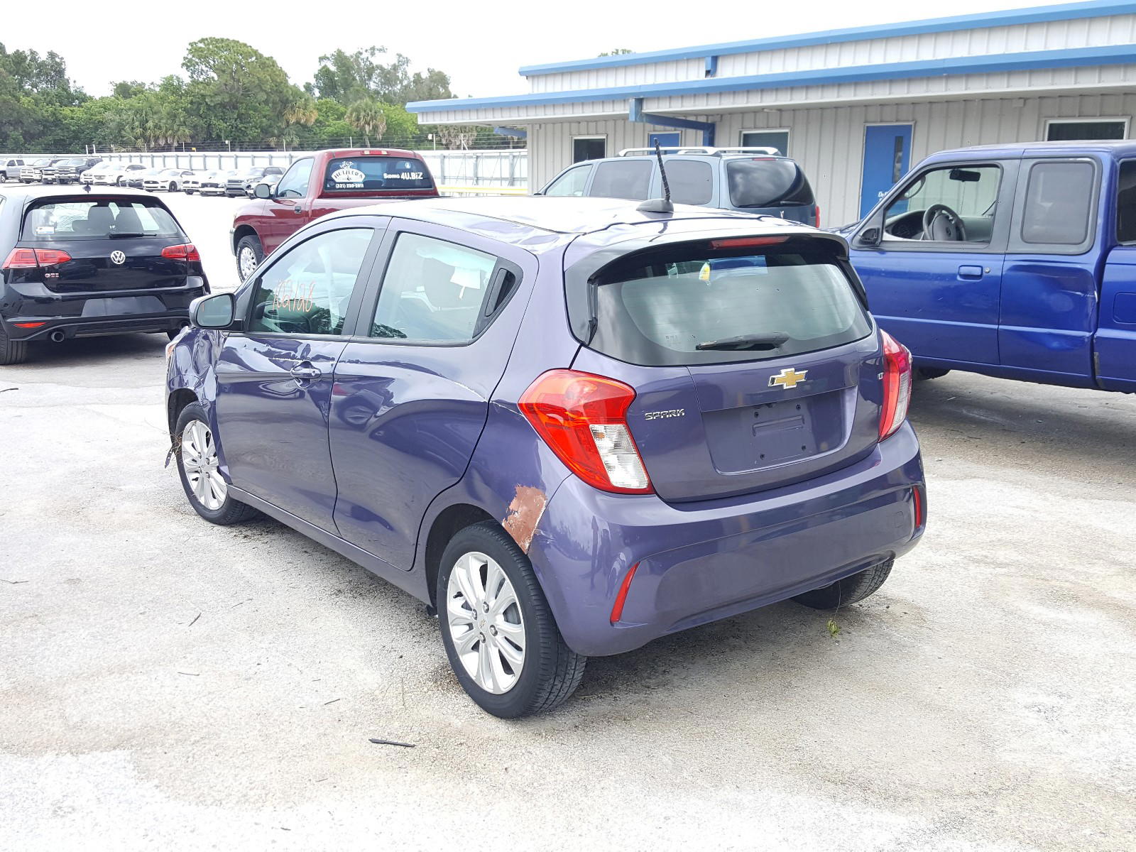 Photo 3 from auction – 2016 CHEVROLET SPARK 1LT with VIN KL8CD6SA4GC578520