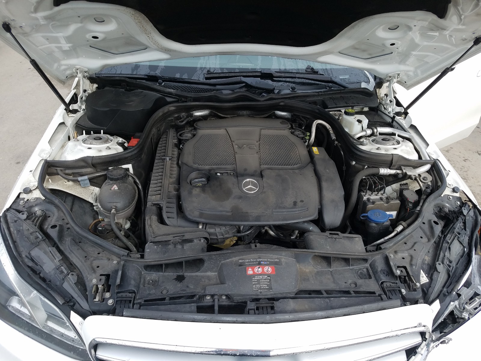 Photo 7 from auction – 2016 MERCEDES-BENZ E350 4MAT with VIN WDDHF8JB5GB232226