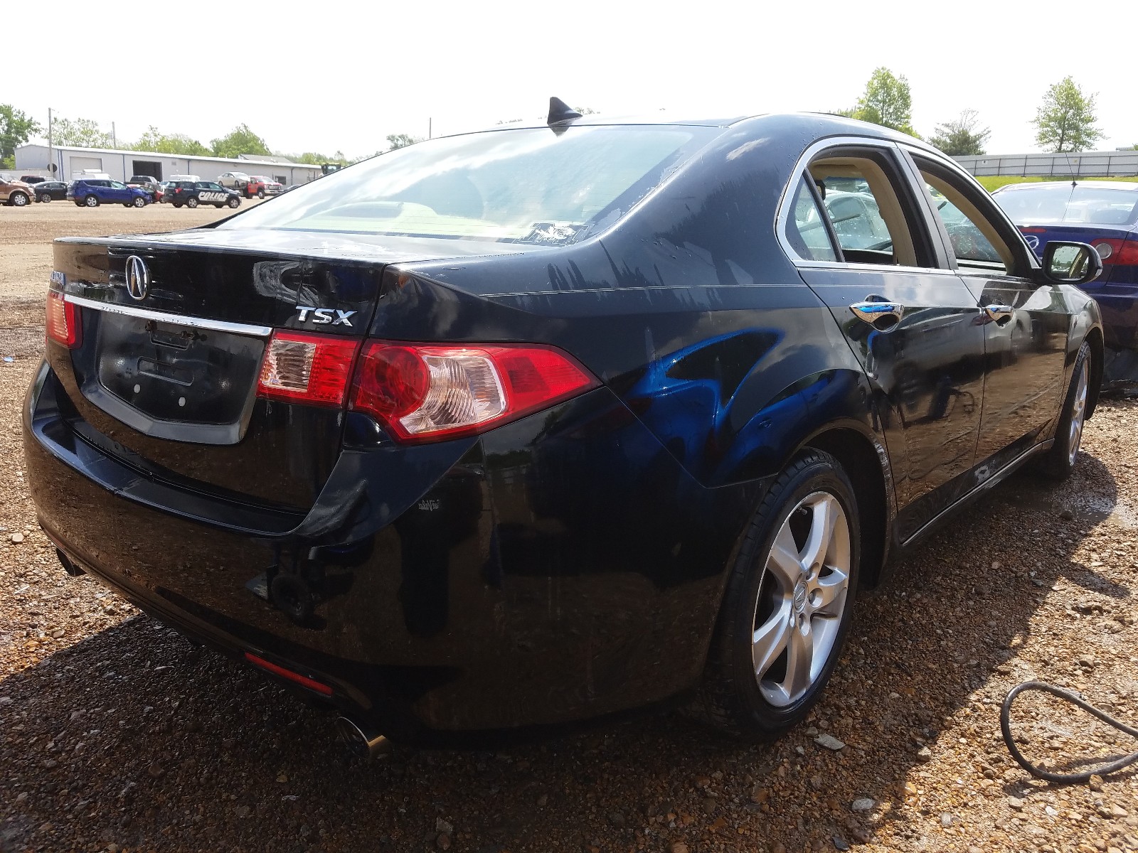 Photo 4 from auction – 2013 ACURA TSX with VIN JH4CU2F44DC001579
