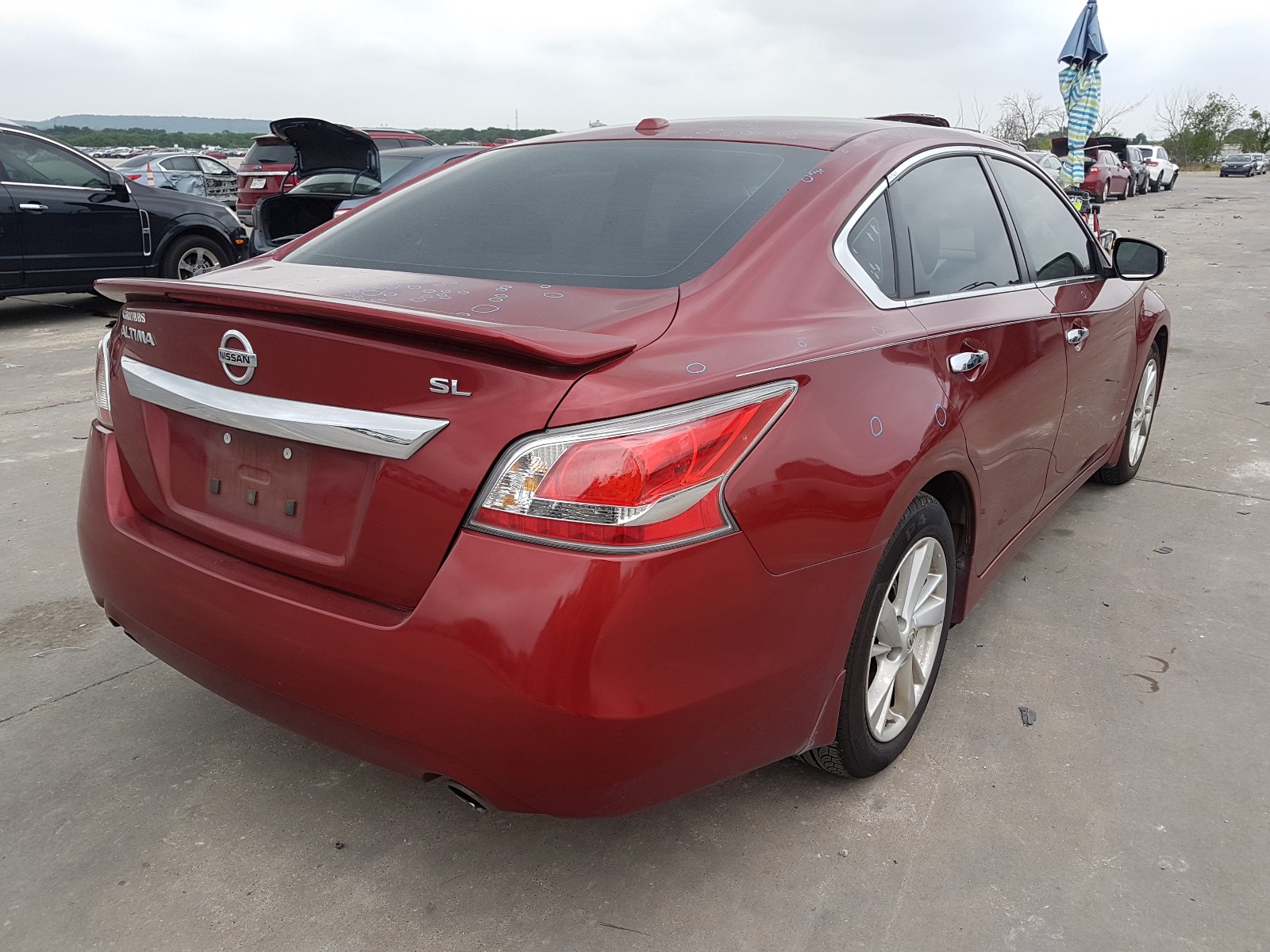 Photo 4 from auction – 2015 NISSAN ALTIMA 2.5 with VIN 1N4AL3AP1FN395199