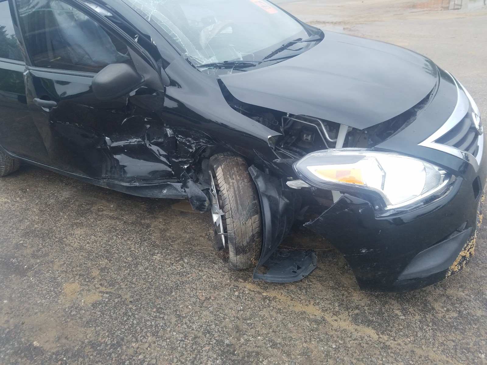 Photo 9 from auction – 2015 NISSAN VERSA S with VIN 3N1CN7APXFL878555