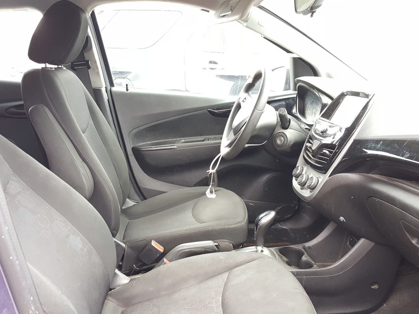 Zdjęcie 5 z aukcji – 2016 CHEVROLET SPARK 1LT z VIN KL8CD6SA4GC578520