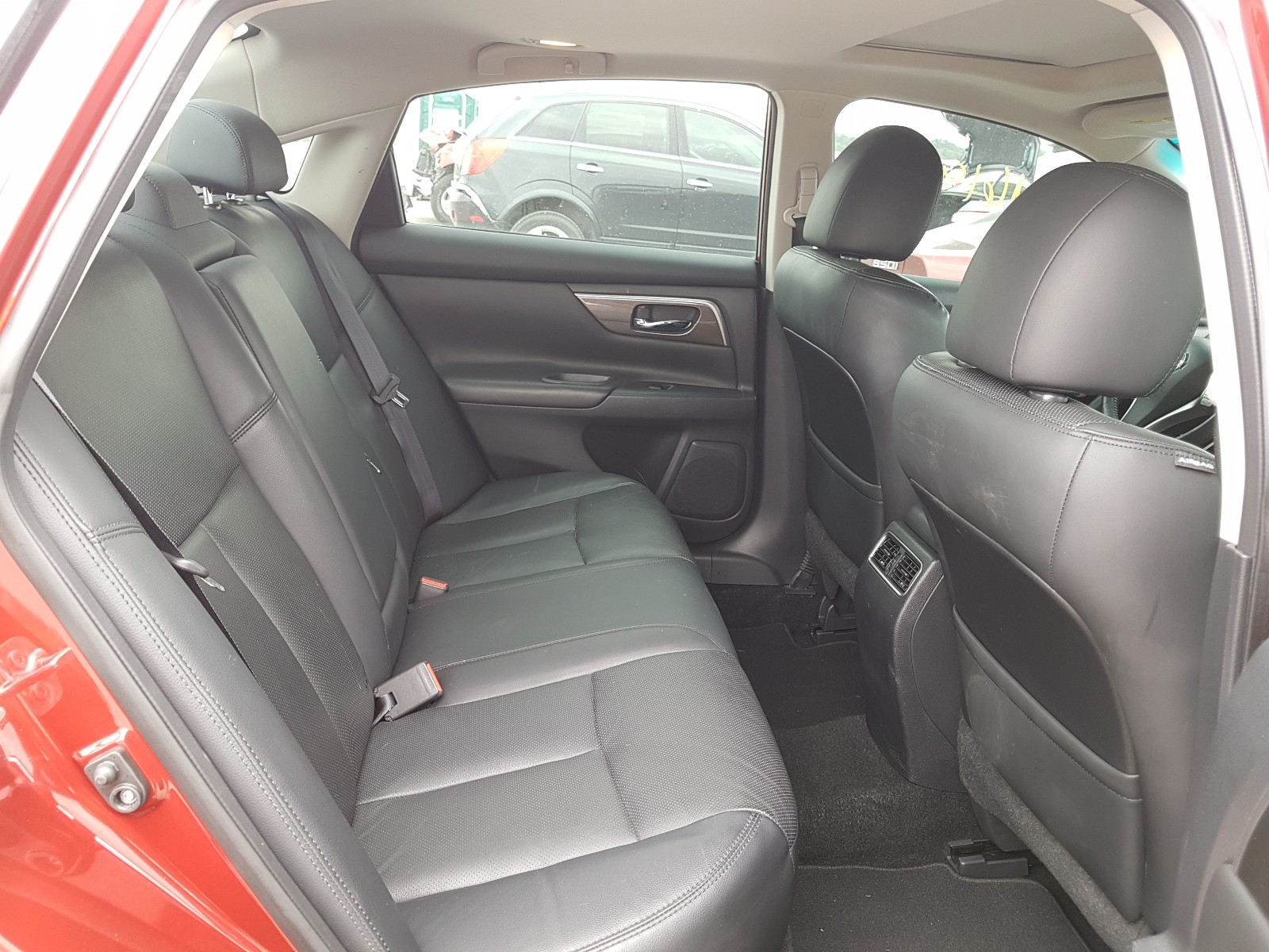 Photo 6 from auction – 2015 NISSAN ALTIMA 2.5 with VIN 1N4AL3AP1FN395199