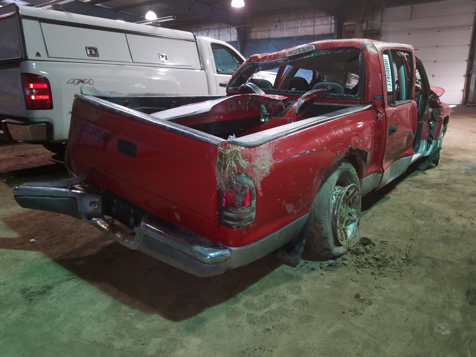 Photo 4 from auction – 2001 DODGE DAKOTA QUA with VIN 1B7GL2ANX1S223423