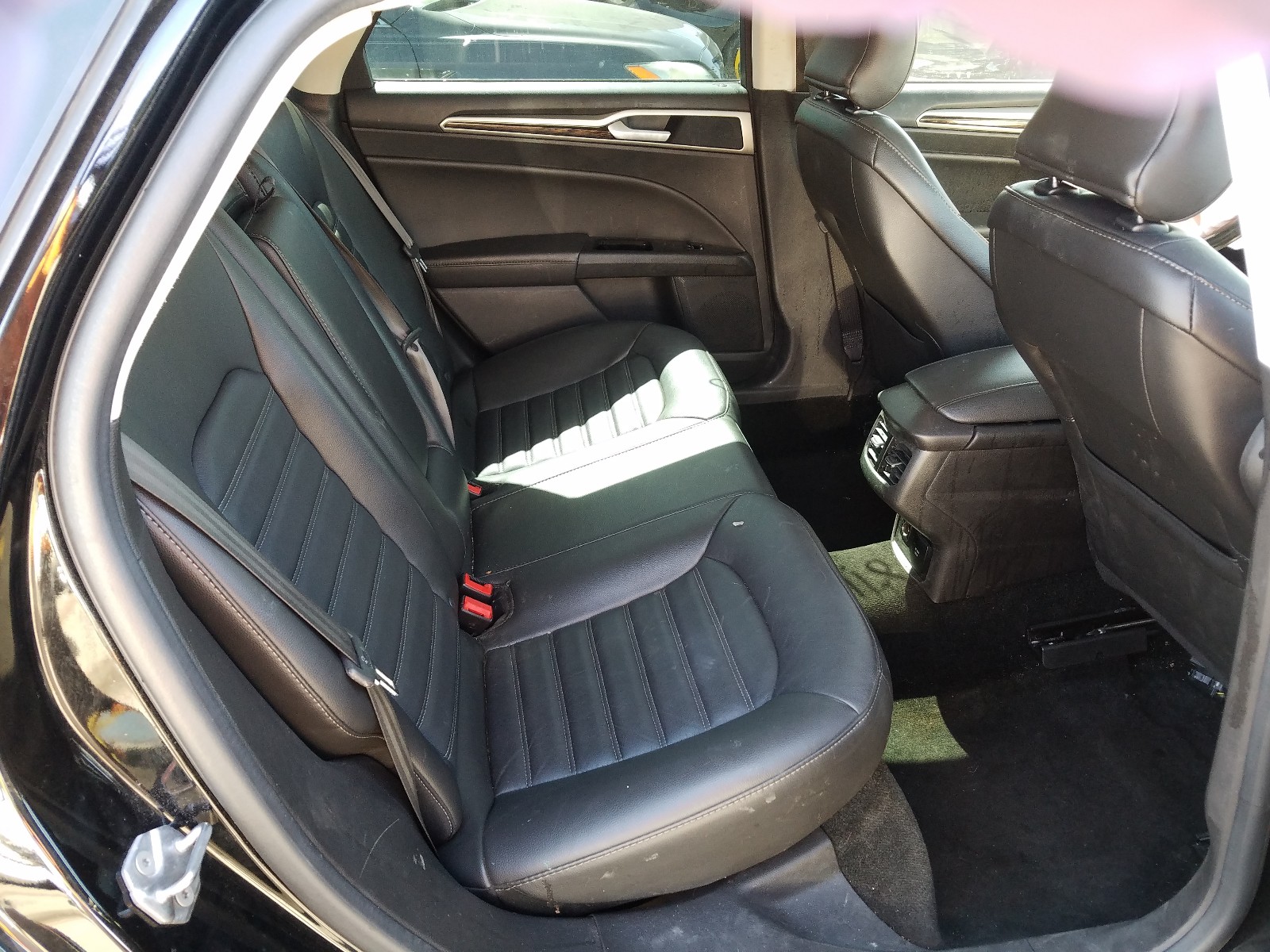 صورة رقم 6 من المزاد - 2016 FORD FUSION SE مع VIN 3FA6P0PU7GR315411