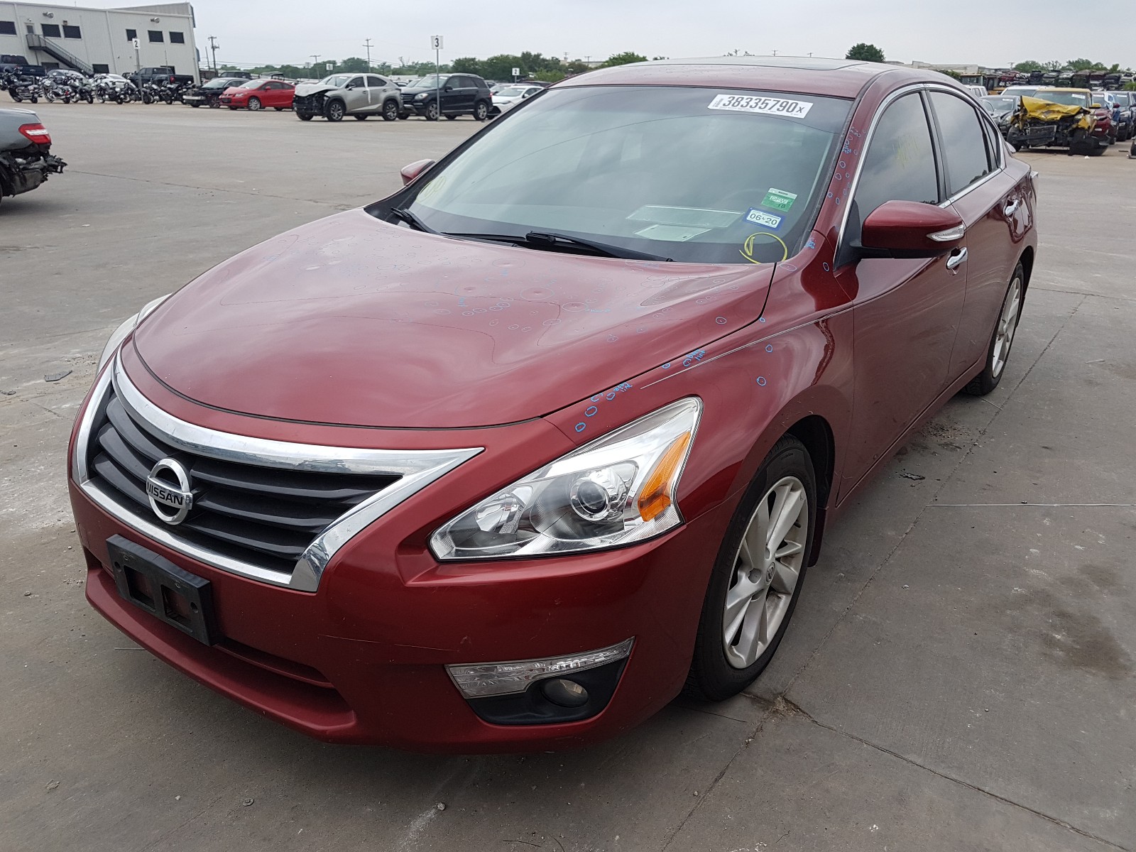 Photo 2 from auction – 2015 NISSAN ALTIMA 2.5 with VIN 1N4AL3AP1FN395199
