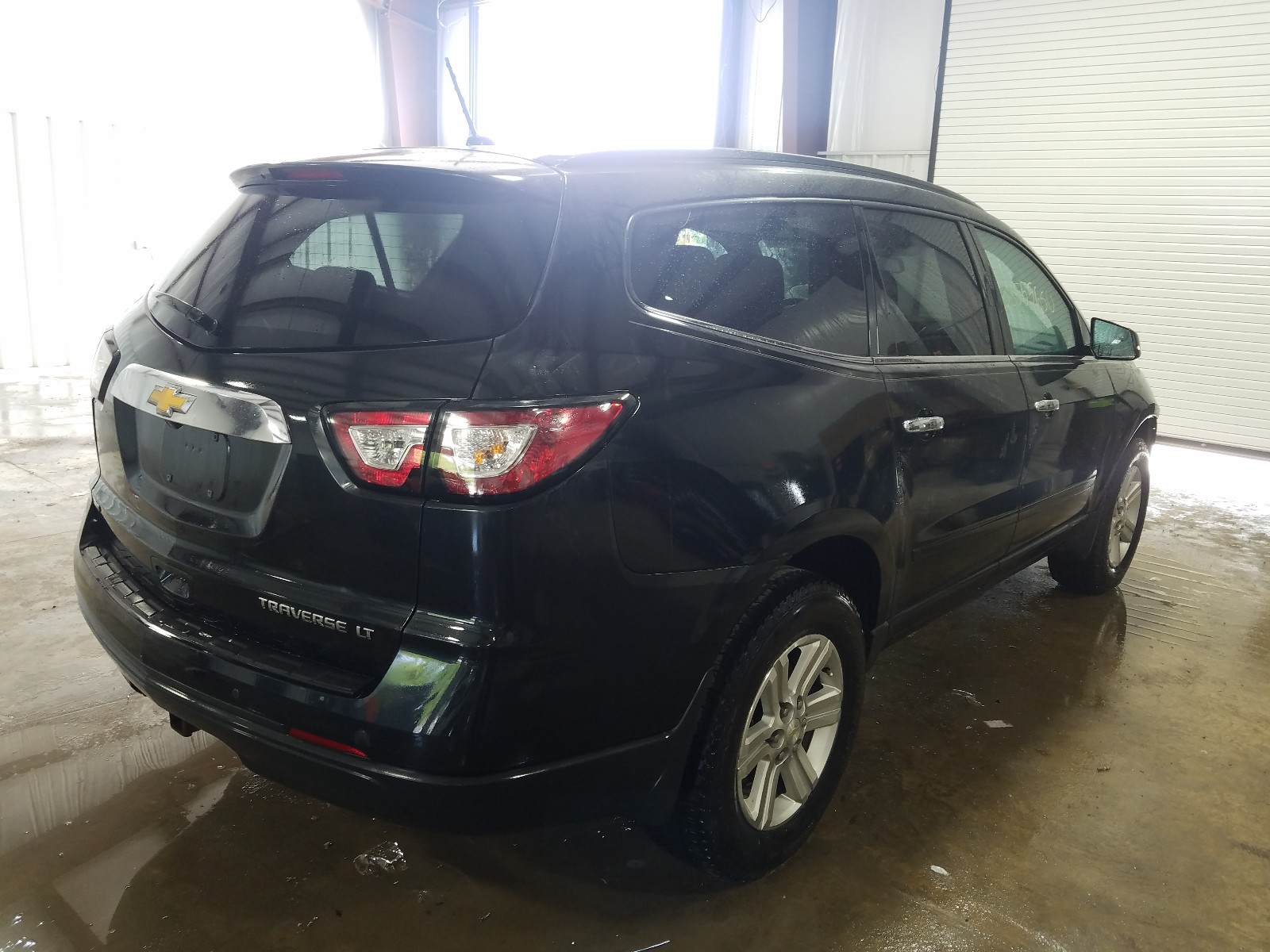 Photo 4 from auction – 2014 CHEVROLET TRAVERSE L with VIN 1GNKVGKD3EJ207087