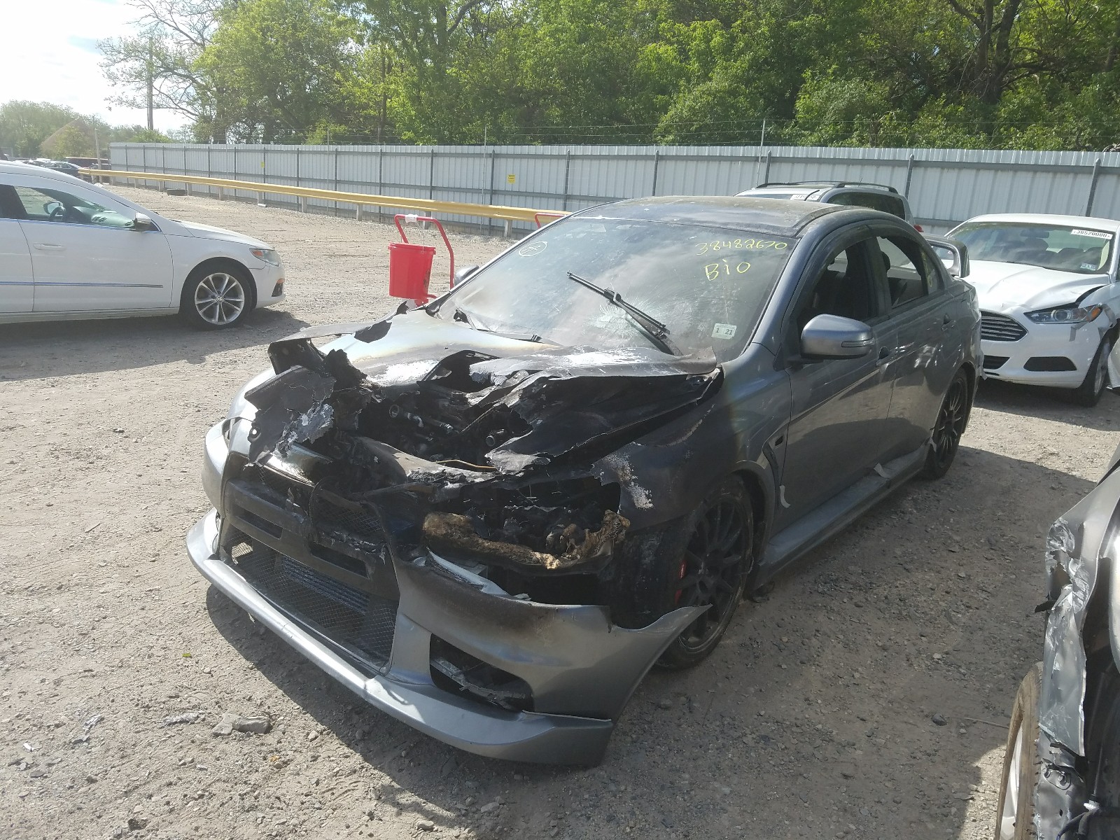 Photo 2 from auction – 2015 MITSUBISHI LANCER EVO with VIN JA32W7FV2FU027882