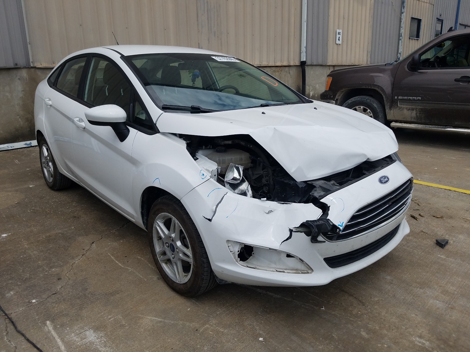 Photo 1 from auction – 2018 FORD FIESTA SE with VIN 3FADP4BJ2JM147628