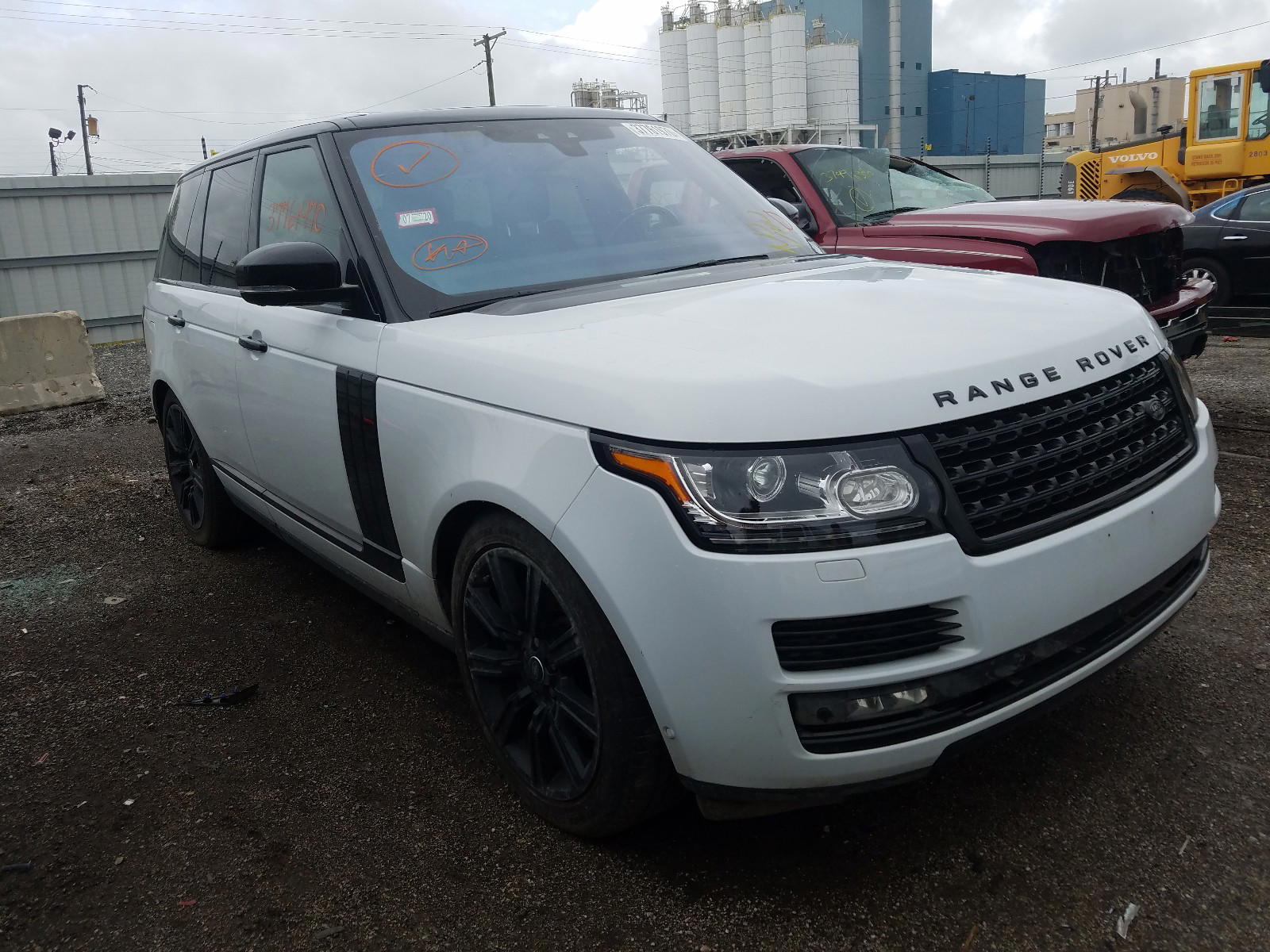 LAND ROVER RANGE ROVE 2017 with VIN SALGS2FE7HA328487 - Photo from auction