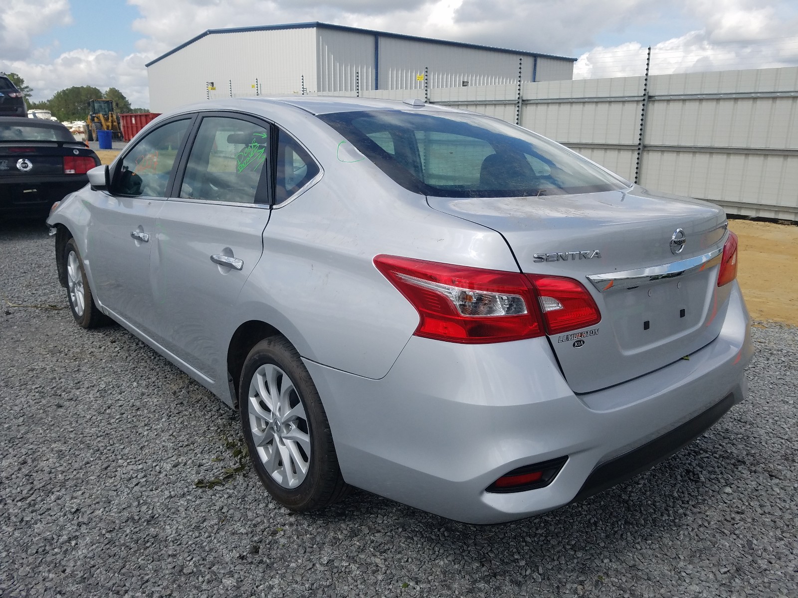 Photo 3 from auction – 2018 NISSAN SENTRA S with VIN 3N1AB7AP4JL644479