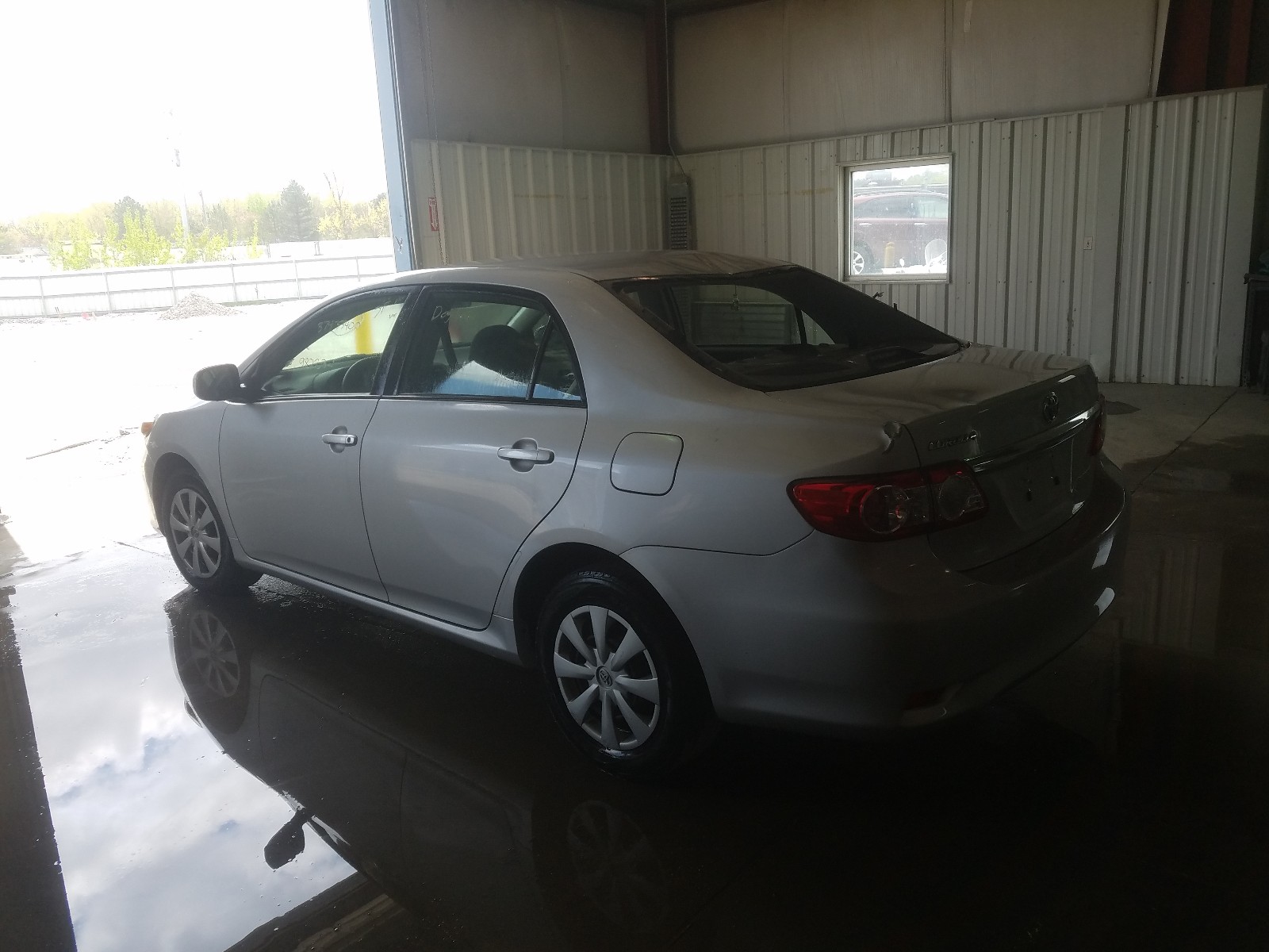صورة رقم 3 من المزاد - 2011 TOYOTA COROLLA BA مع VIN JTDBU4EE2B9151736