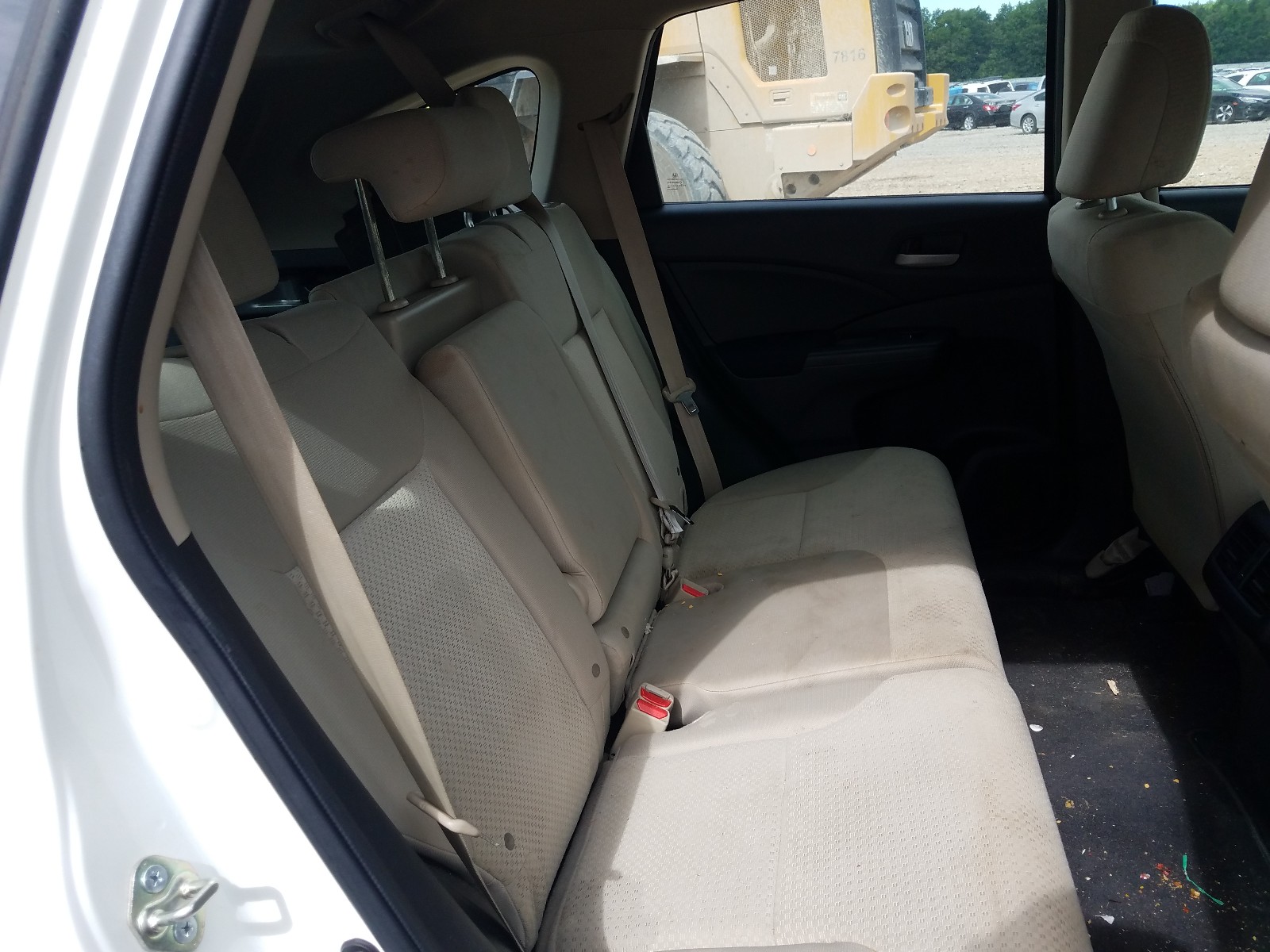 Photo 6 from auction – 2016 HONDA CR-V LX with VIN 5J6RM3H30GL022448