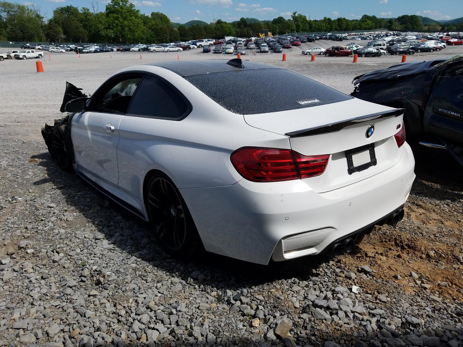 Photo 3 from auction – 2015 BMW M4 with VIN WBS3R9C55FK332987