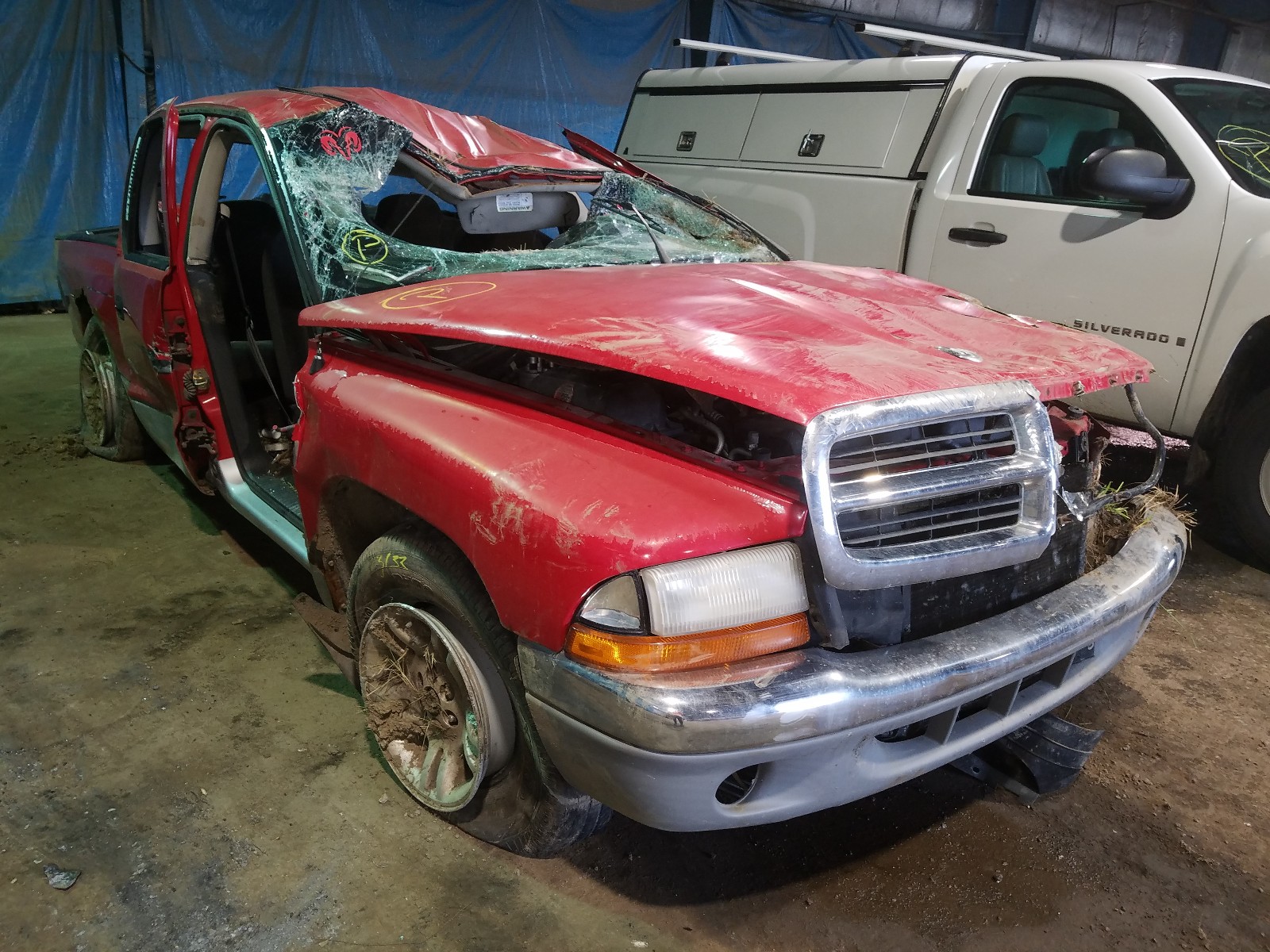 DODGE DAKOTA QUA 2001 with VIN 1B7GL2ANX1S223423 - Photo from auction