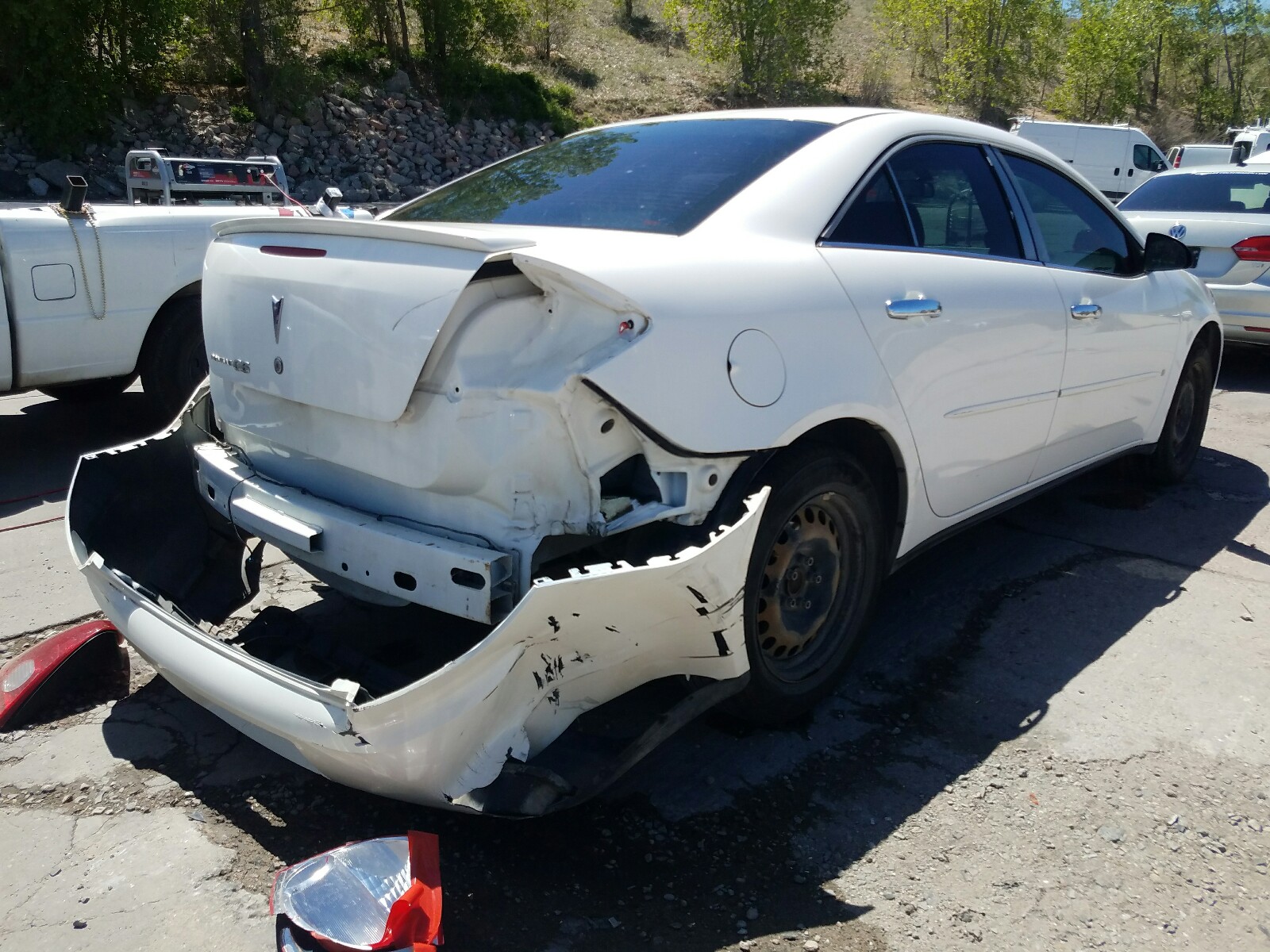 Photo 4 from auction – 2006 PONTIAC G6 SE with VIN 1G2ZF55B664163089
