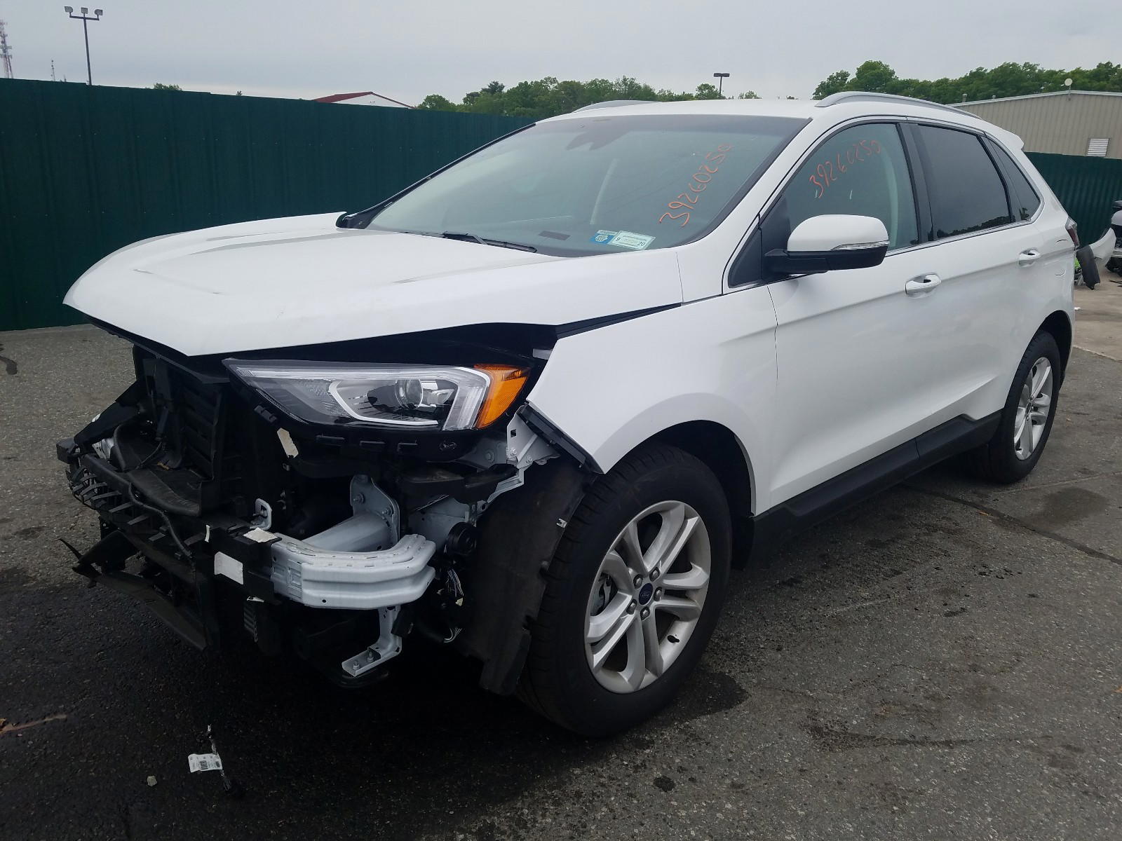 Photo 2 from auction – 2020 FORD EDGE SEL with VIN 2FMPK4J93LBA44571