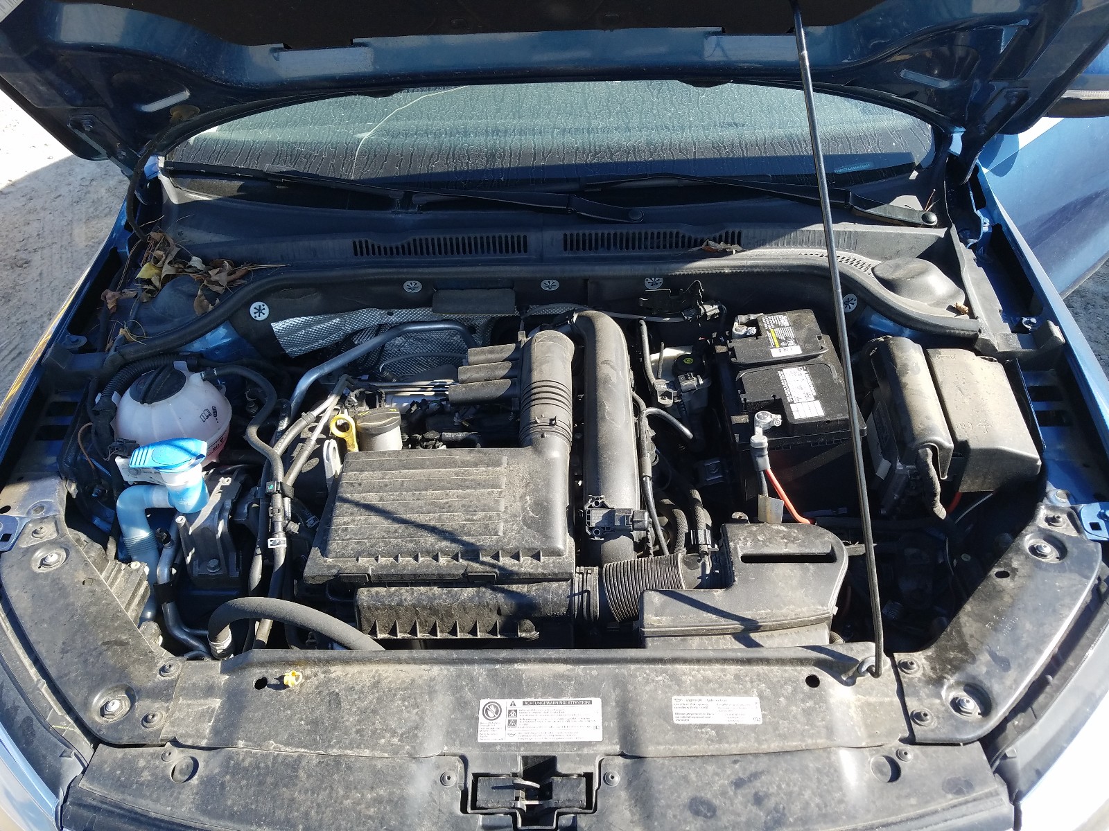 Photo 7 from auction – 2016 VOLKSWAGEN JETTA with VIN 3VWD67AJ8GM406256