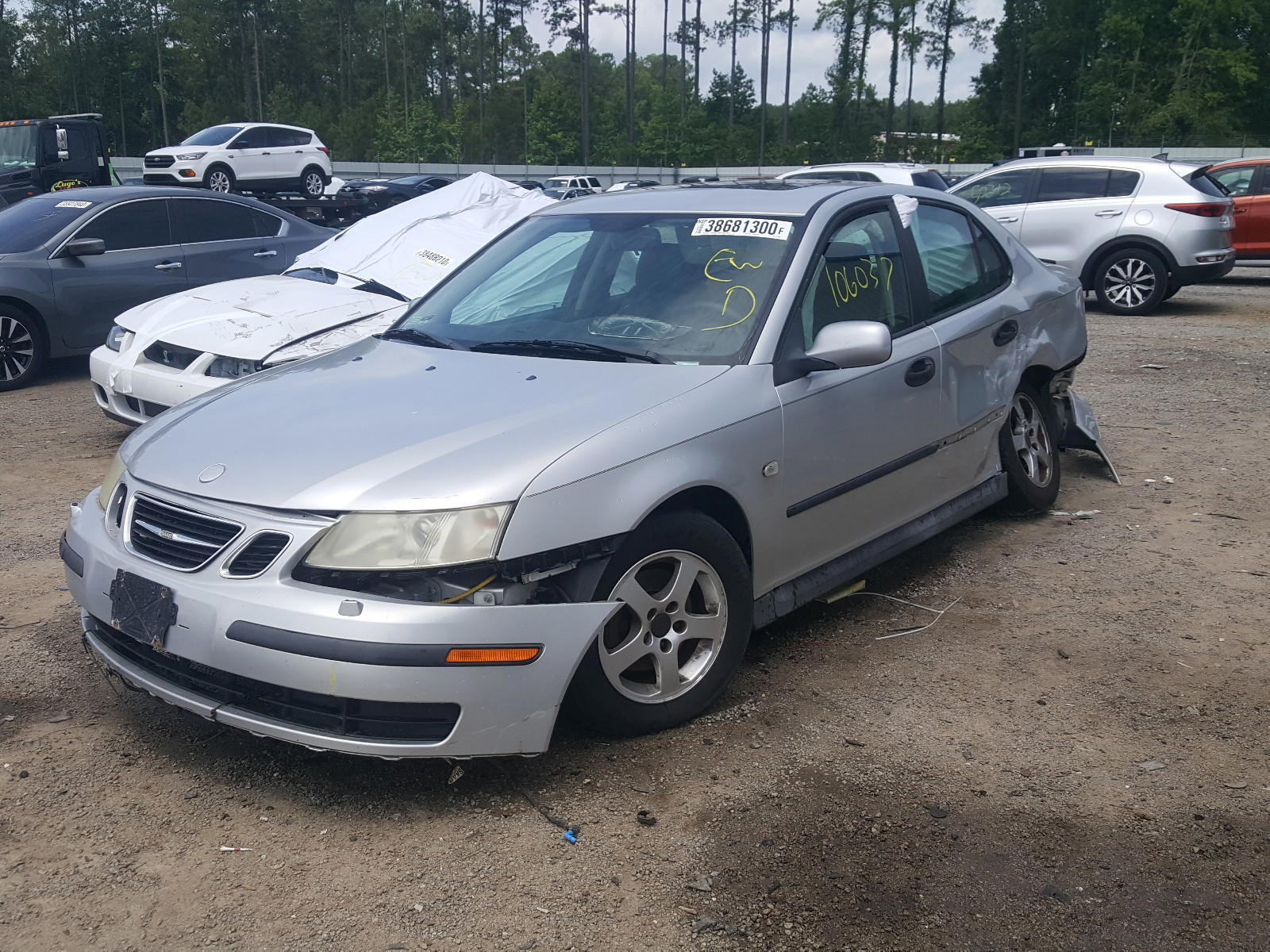 Photo 2 from auction – 2004 SAAB 9-3 LINEAR with VIN YS3FB49S741017449