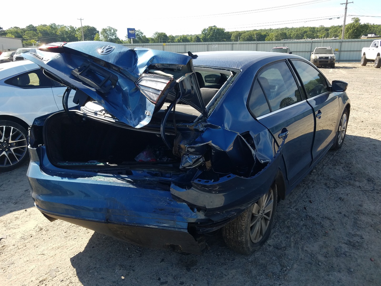 Photo 4 from auction – 2016 VOLKSWAGEN JETTA with VIN 3VWD67AJ8GM406256