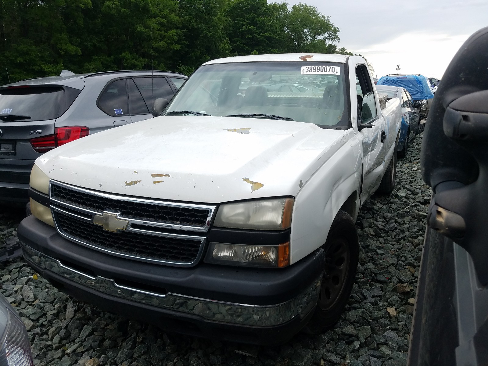 Photo 2 from auction – 2006 CHEVROLET SILVERADO with VIN 3GCEC14X96G221787
