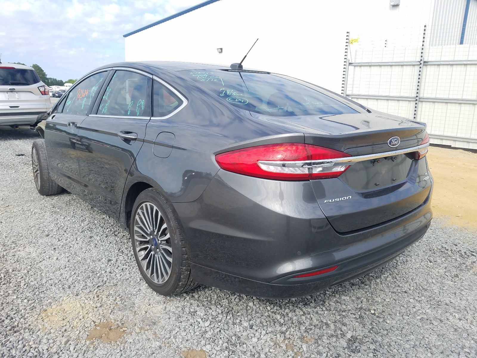 Photo 3 from auction – 2017 FORD FUSION SE with VIN 3FA6P0HD5HR137417