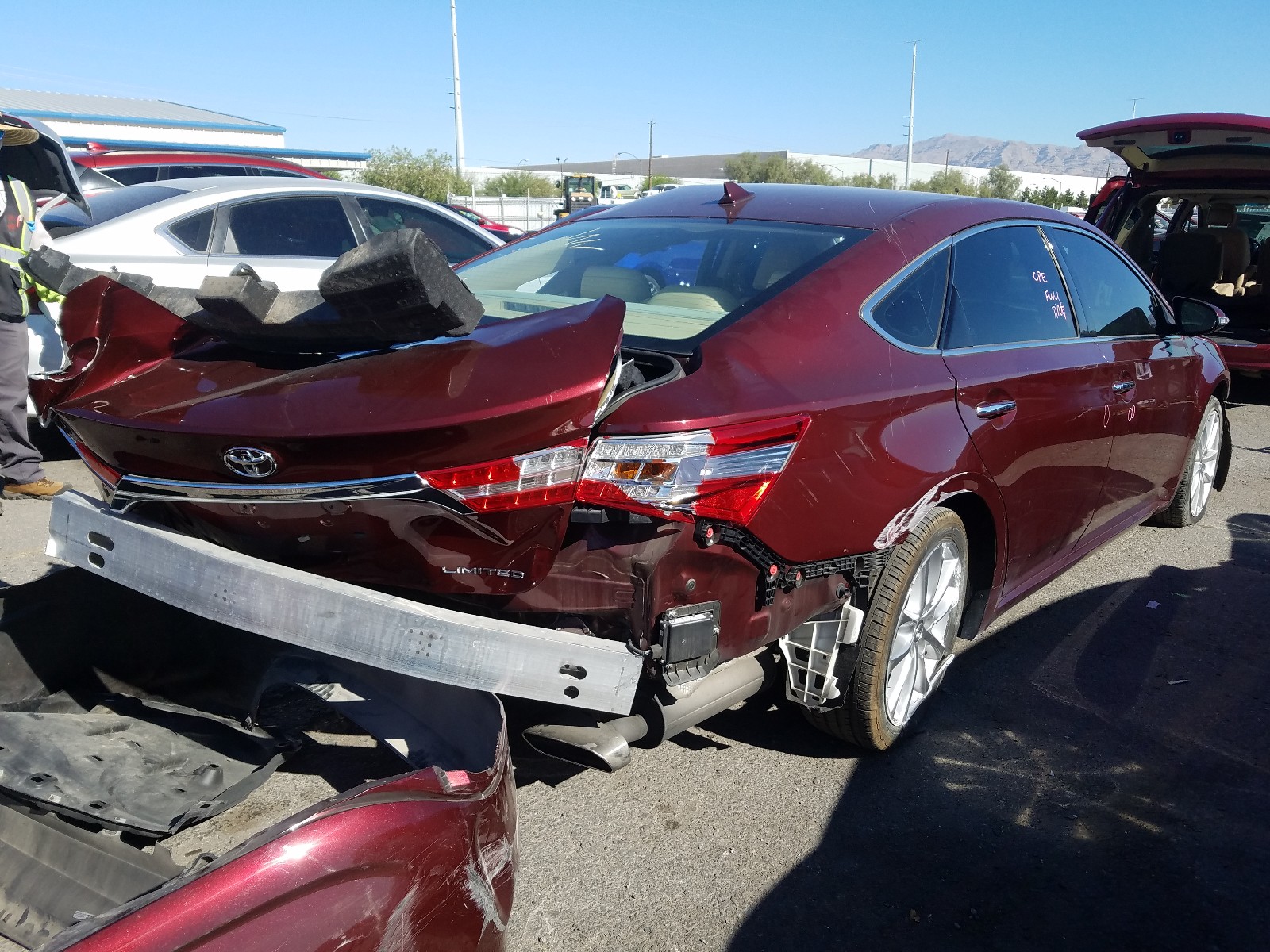 Photo 4 from auction – 2013 TOYOTA AVALON BAS with VIN 4T1BK1EB5DU044766